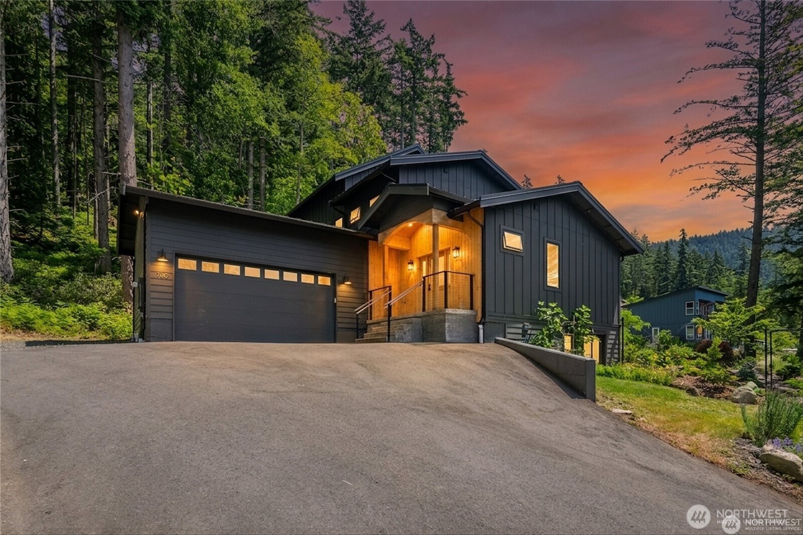 760 Chuckanut Drive Property Photo 1