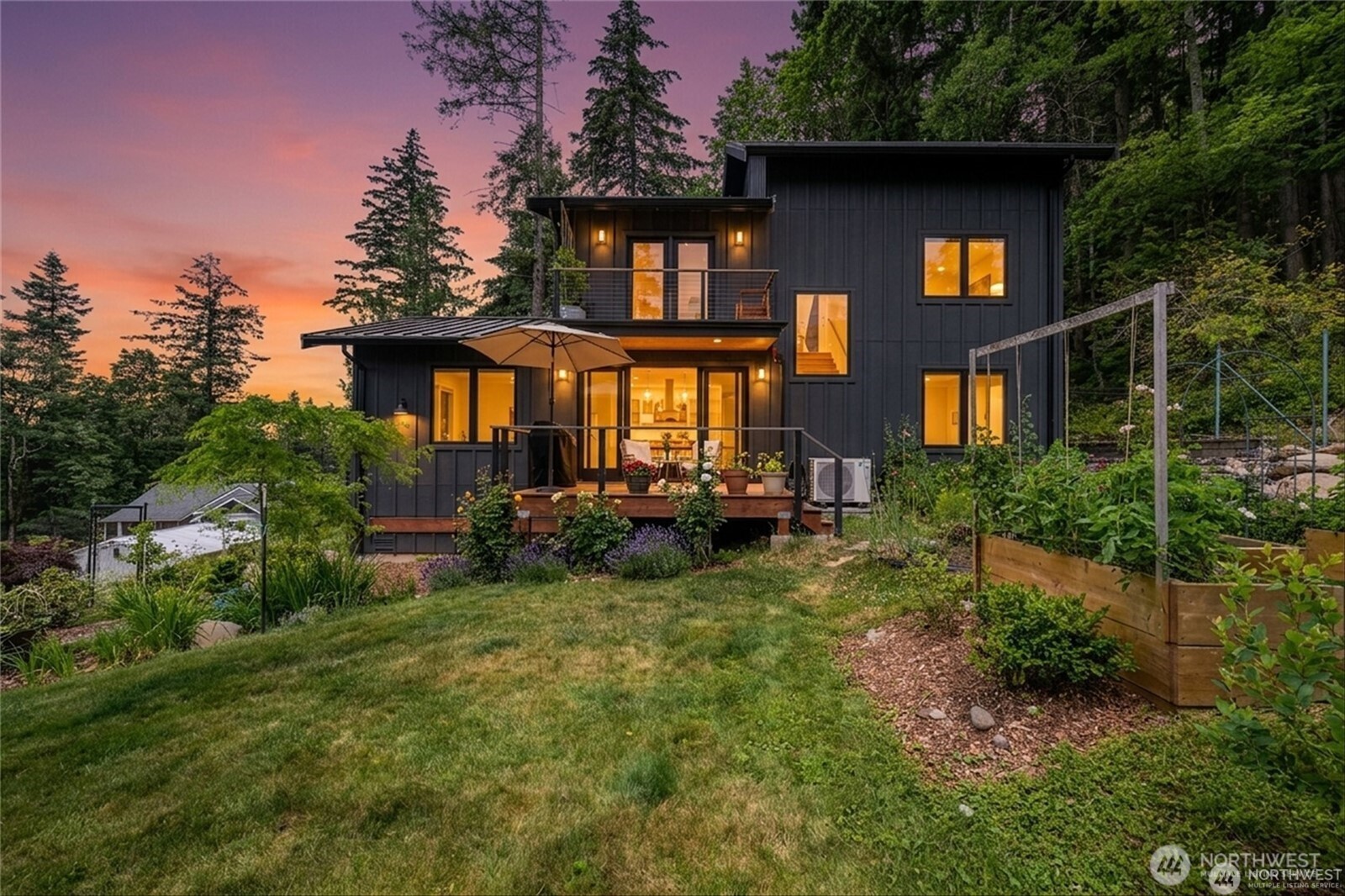 760 Chuckanut Drive Property Photo 3