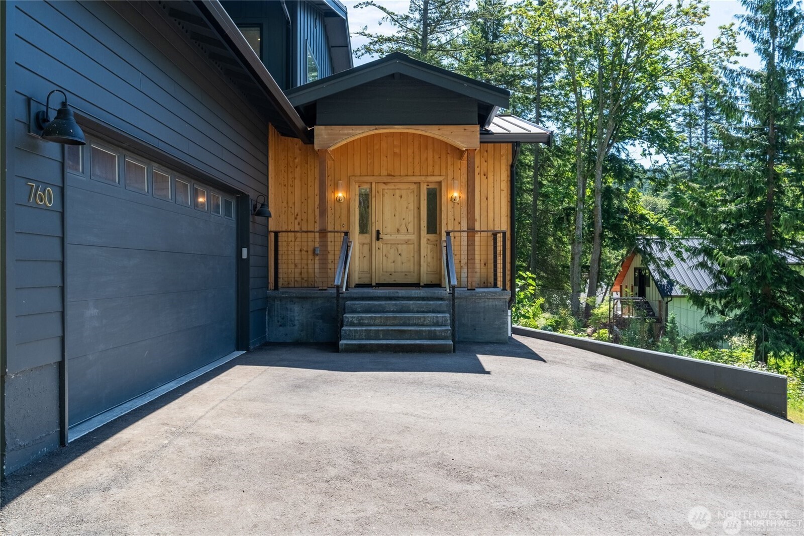 760 Chuckanut Drive Property Photo 4