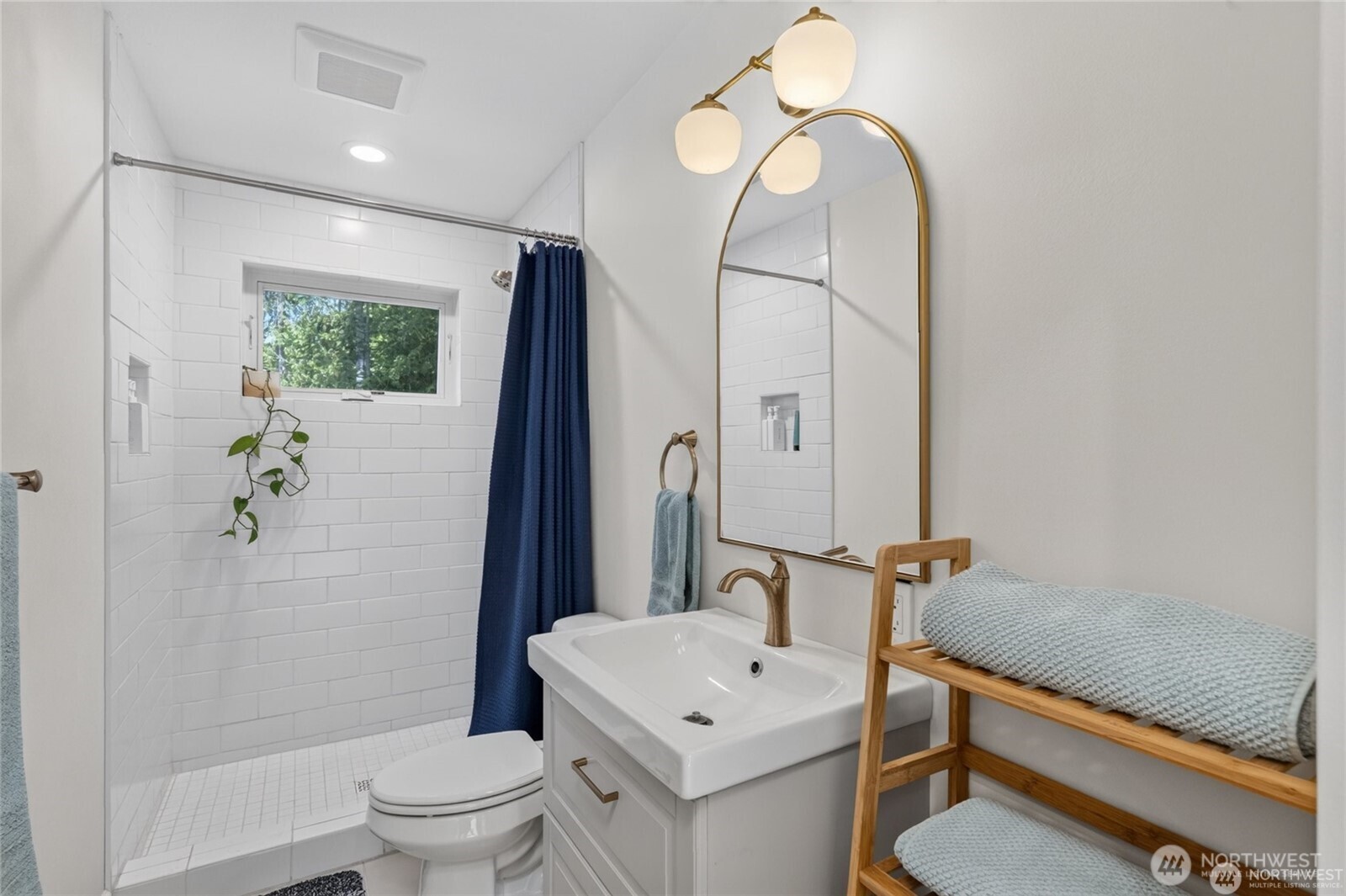 760 Chuckanut Drive Property Photo 25