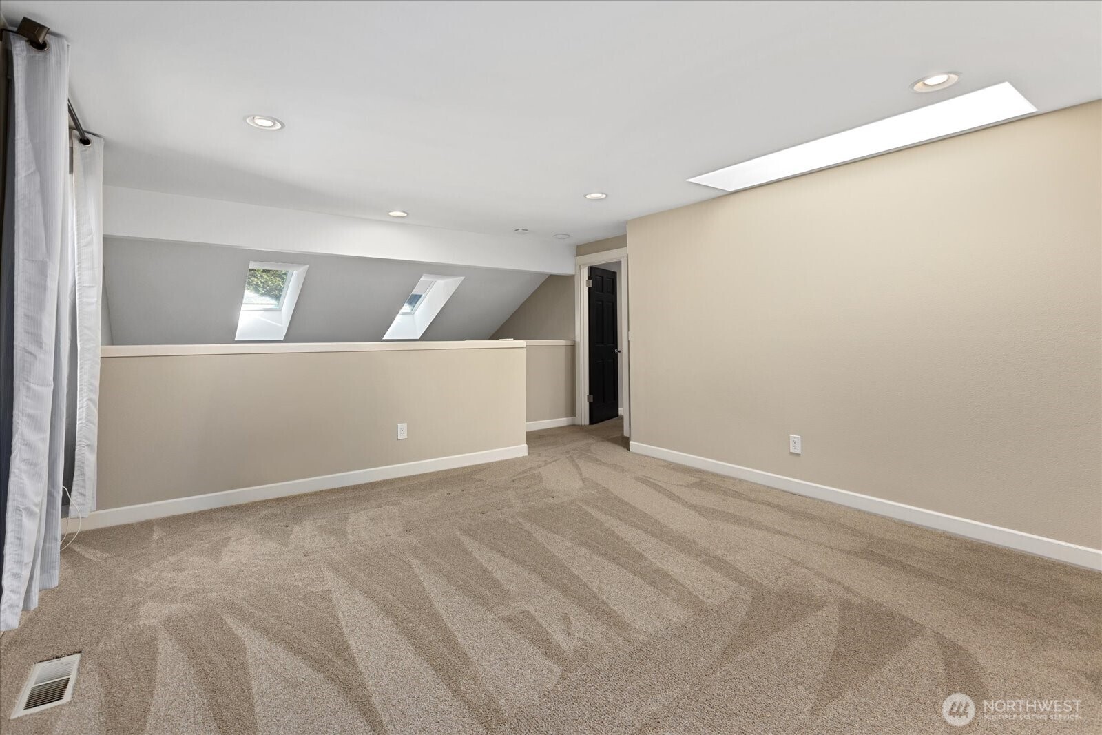 11407 206th Street Property Photo 15