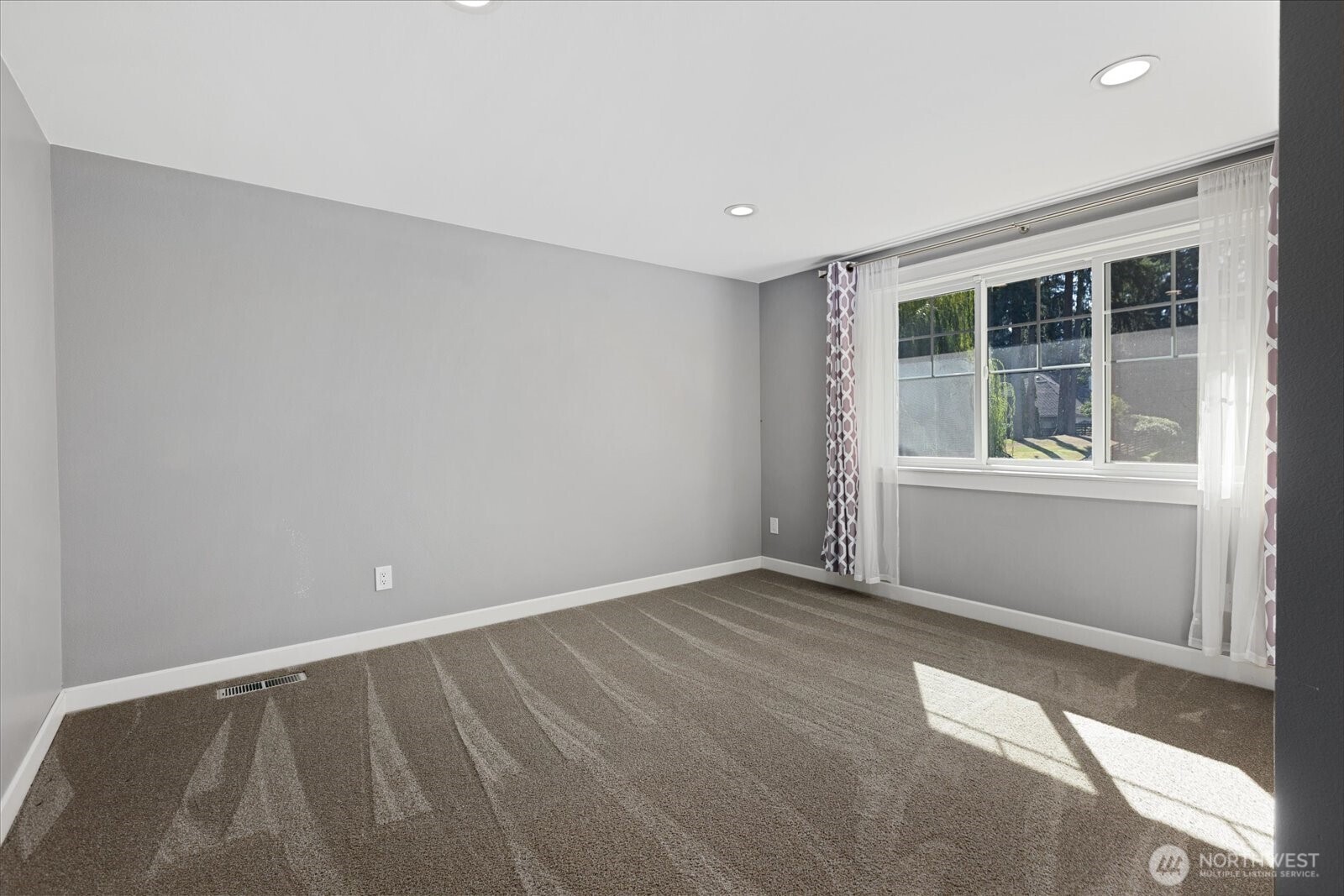 11407 206th Street Property Photo 26