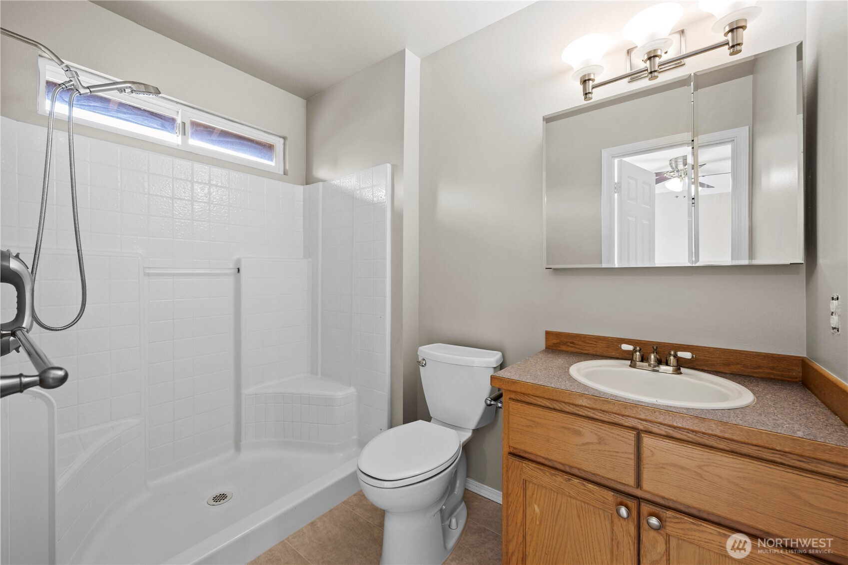 8210 63rd Drive Property Photo 10