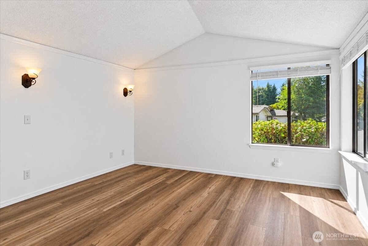 16006 Village Green Drive Property Photo 16