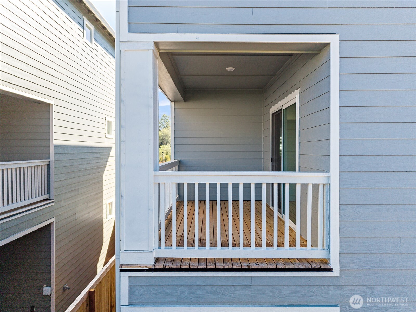 15136 87th Place Property Photo 8