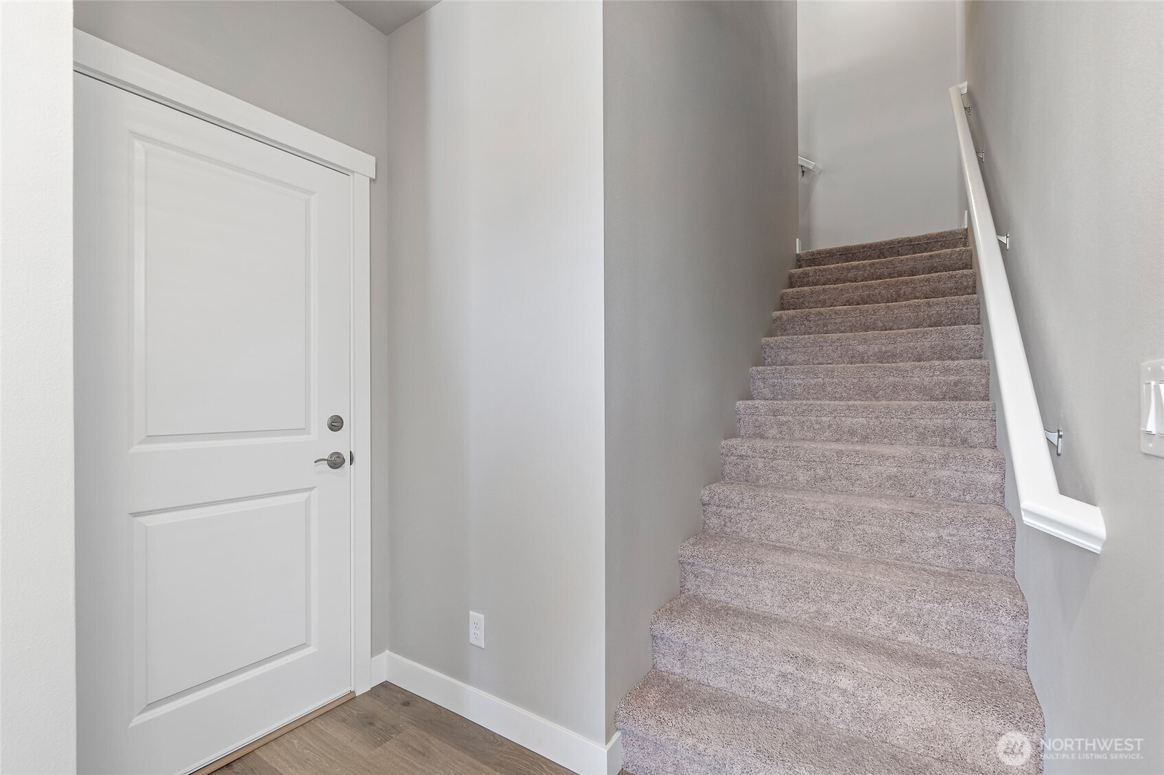 15136 87th Place Property Photo 11