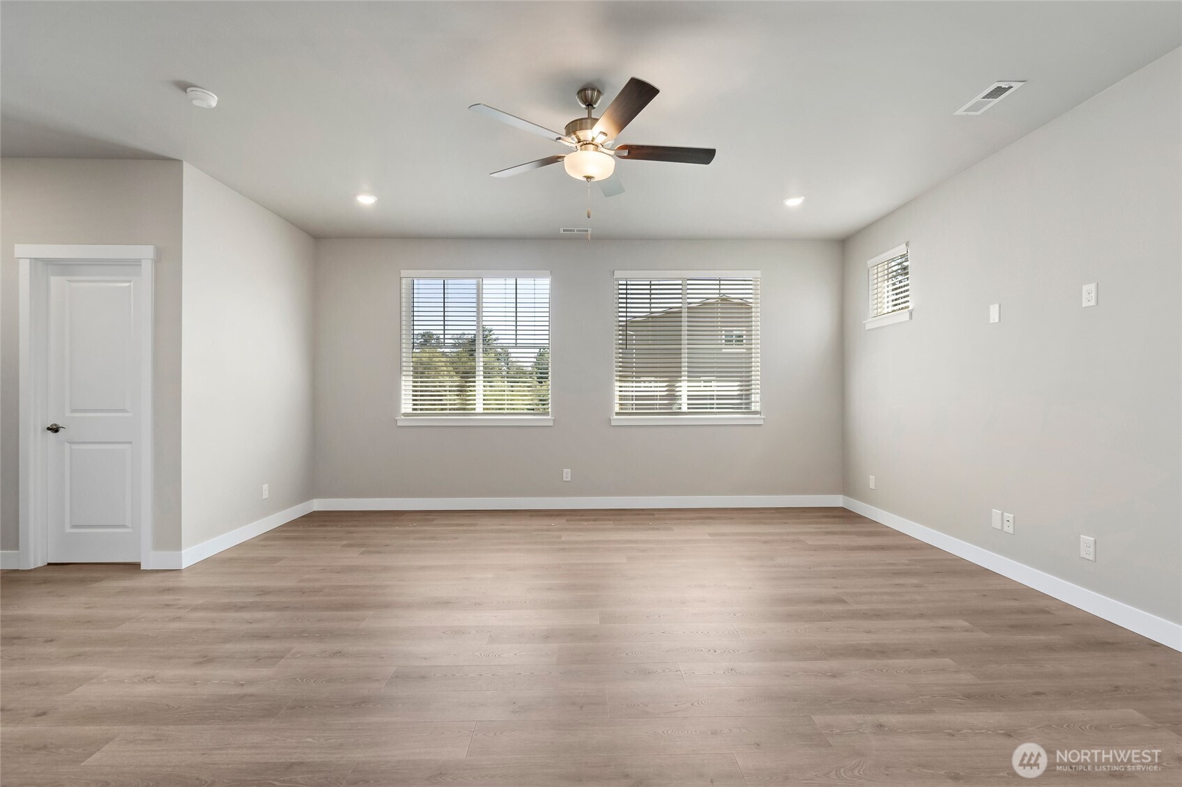 15136 87th Place Property Photo 21