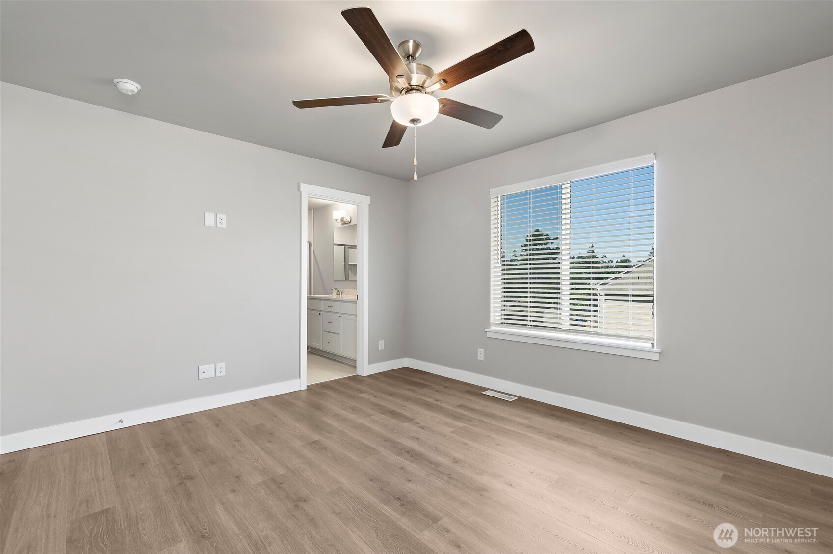 15136 87th Place Property Photo 30