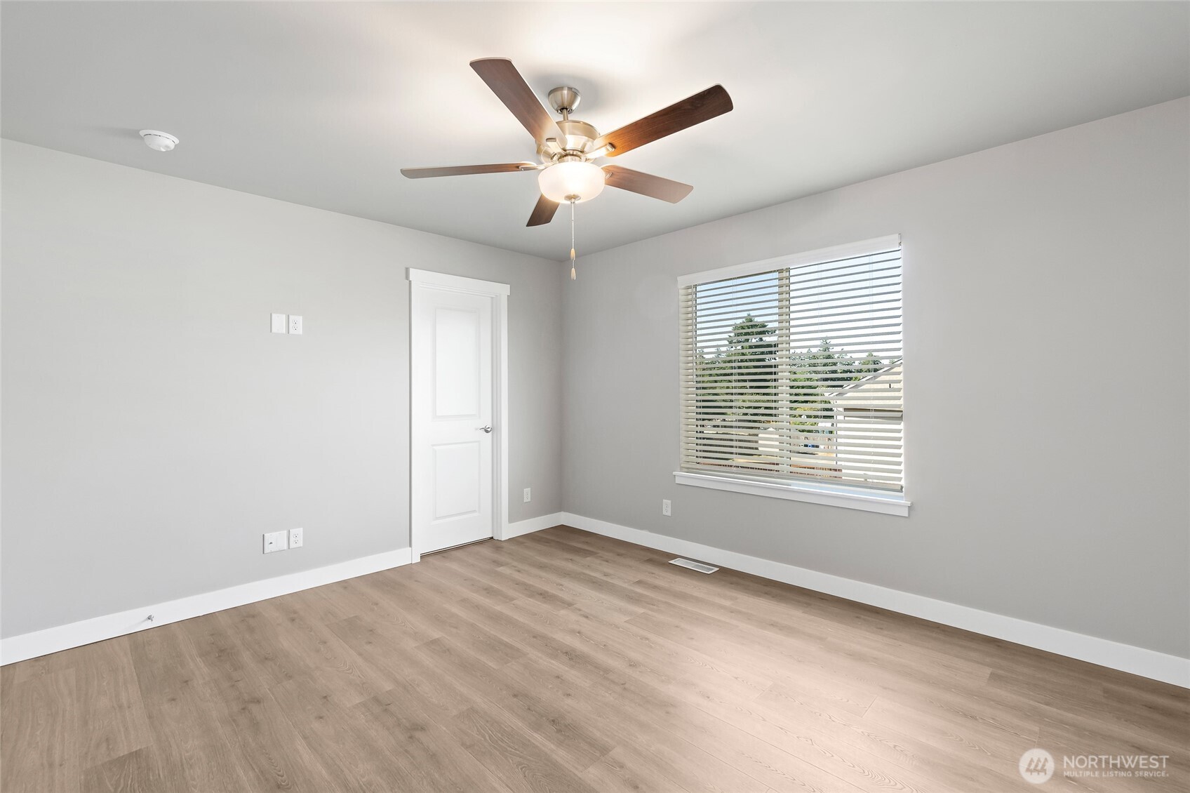 15136 87th Place Property Photo 35