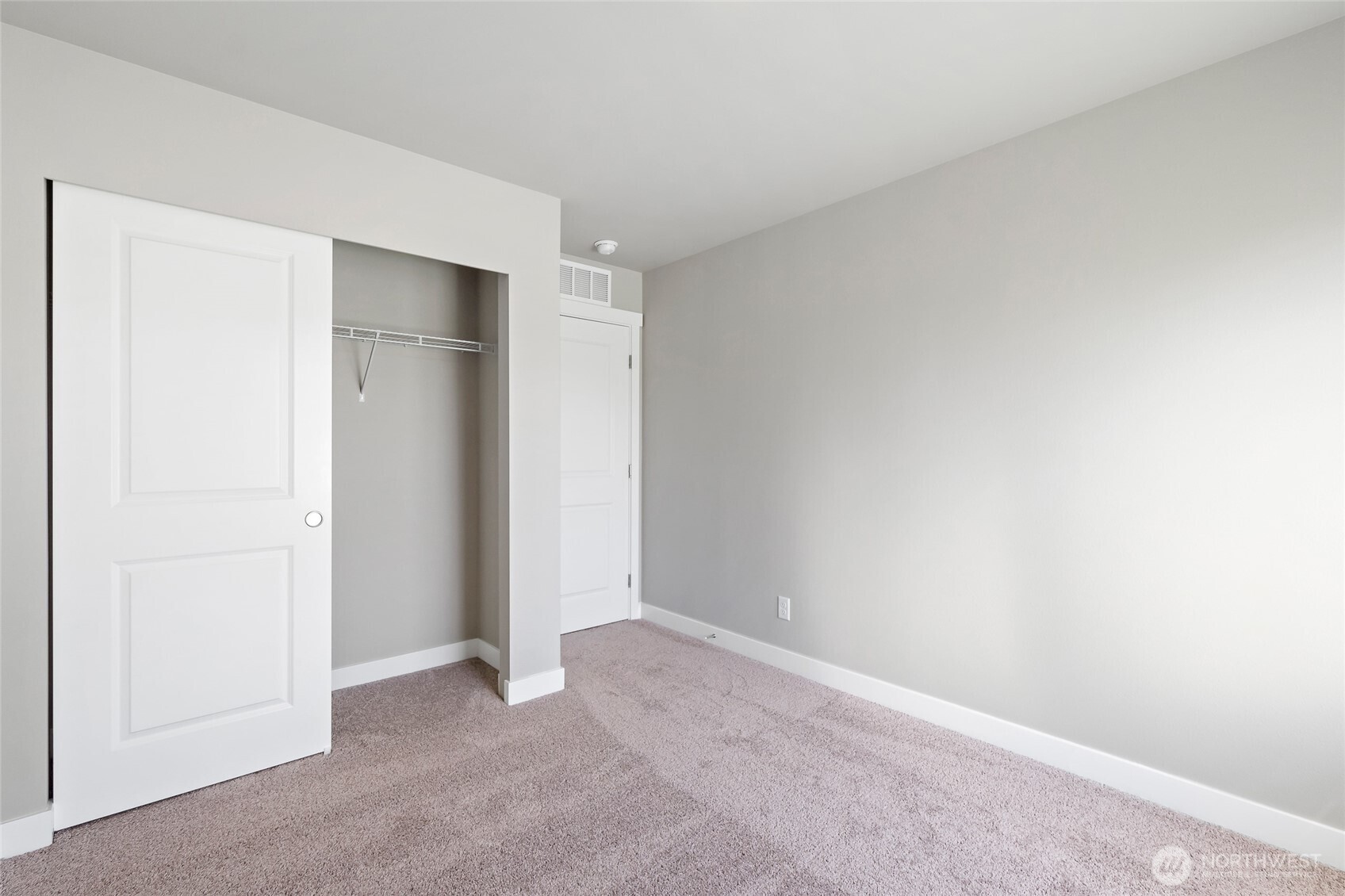 15136 87th Place Property Photo 40