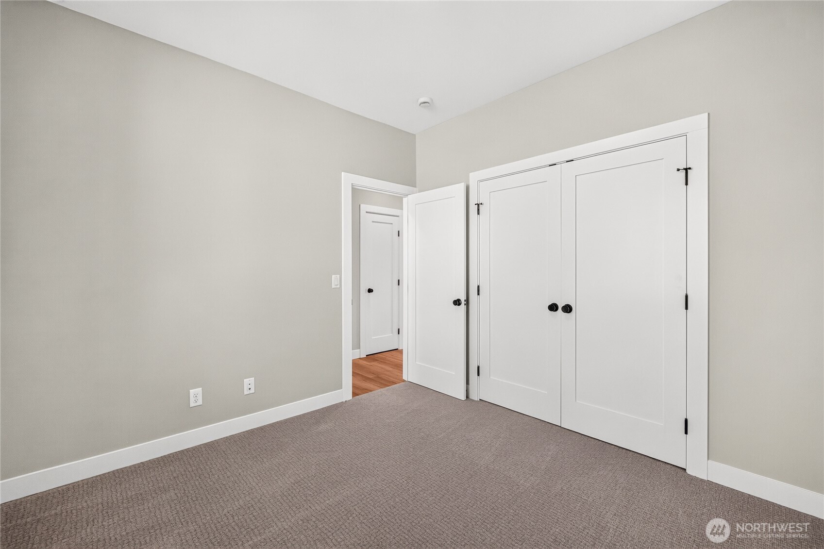 2517 Plateau Drive Property Photo 11