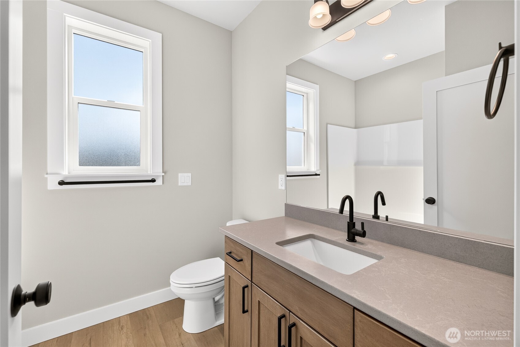 2517 Plateau Drive Property Photo 14