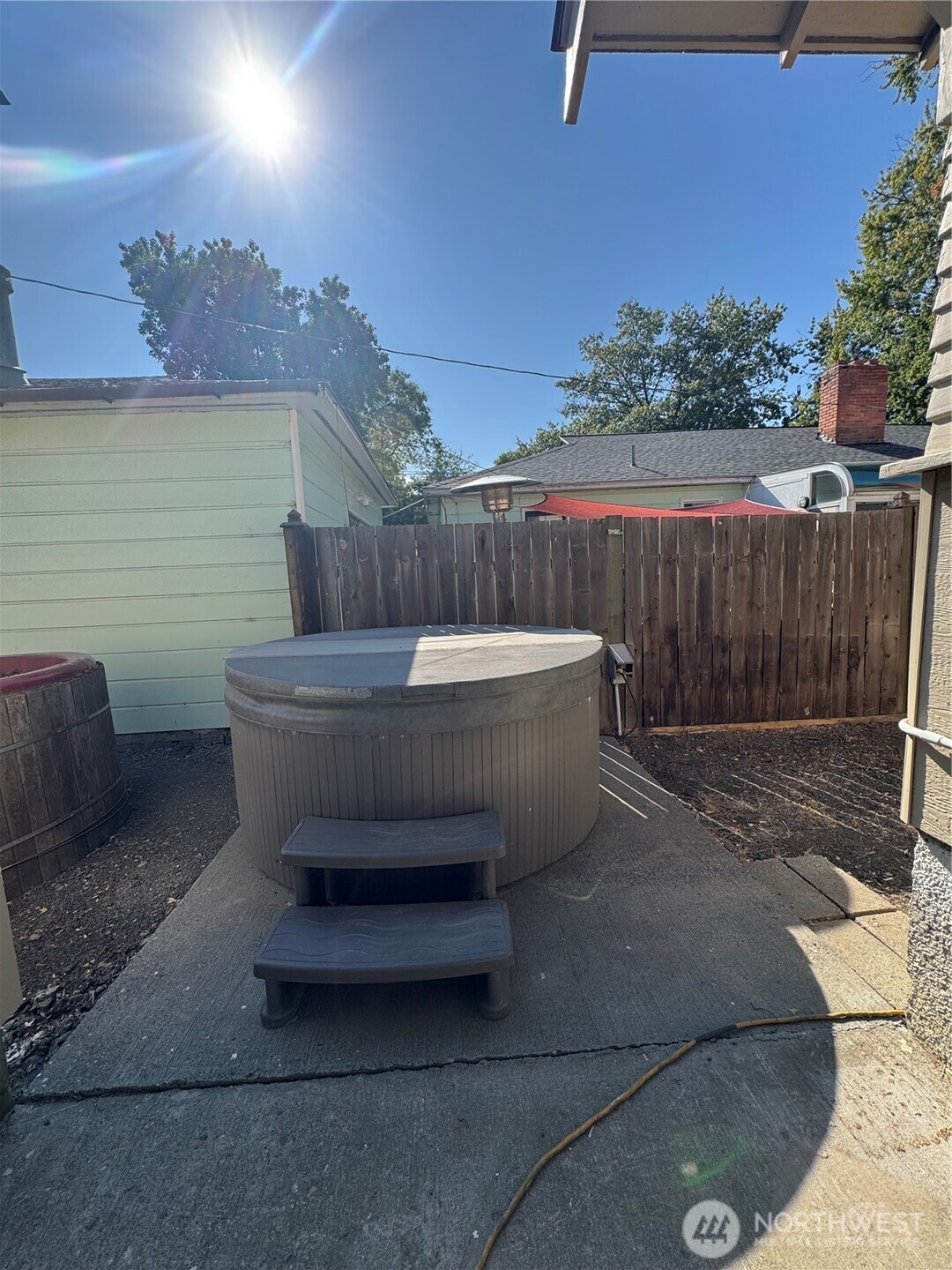 306 E Washington Avenue Property Photo 25