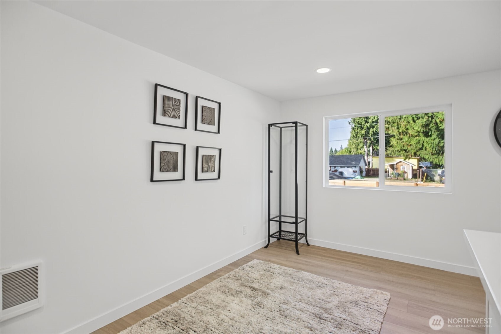 7425 Mcdougall Avenue Property Photo 11