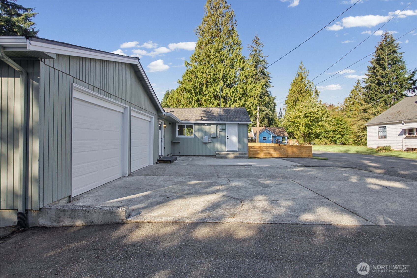7425 Mcdougall Avenue Property Photo 23
