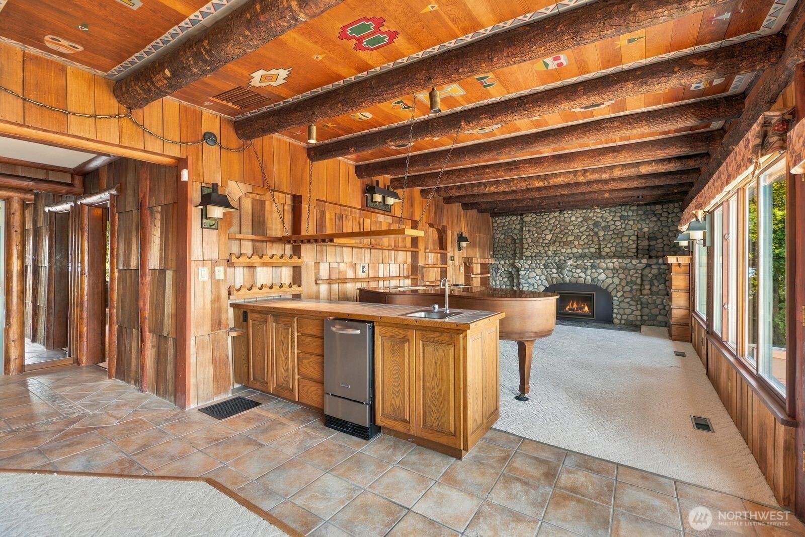 513 E Davies Loop Road Property Photo 7