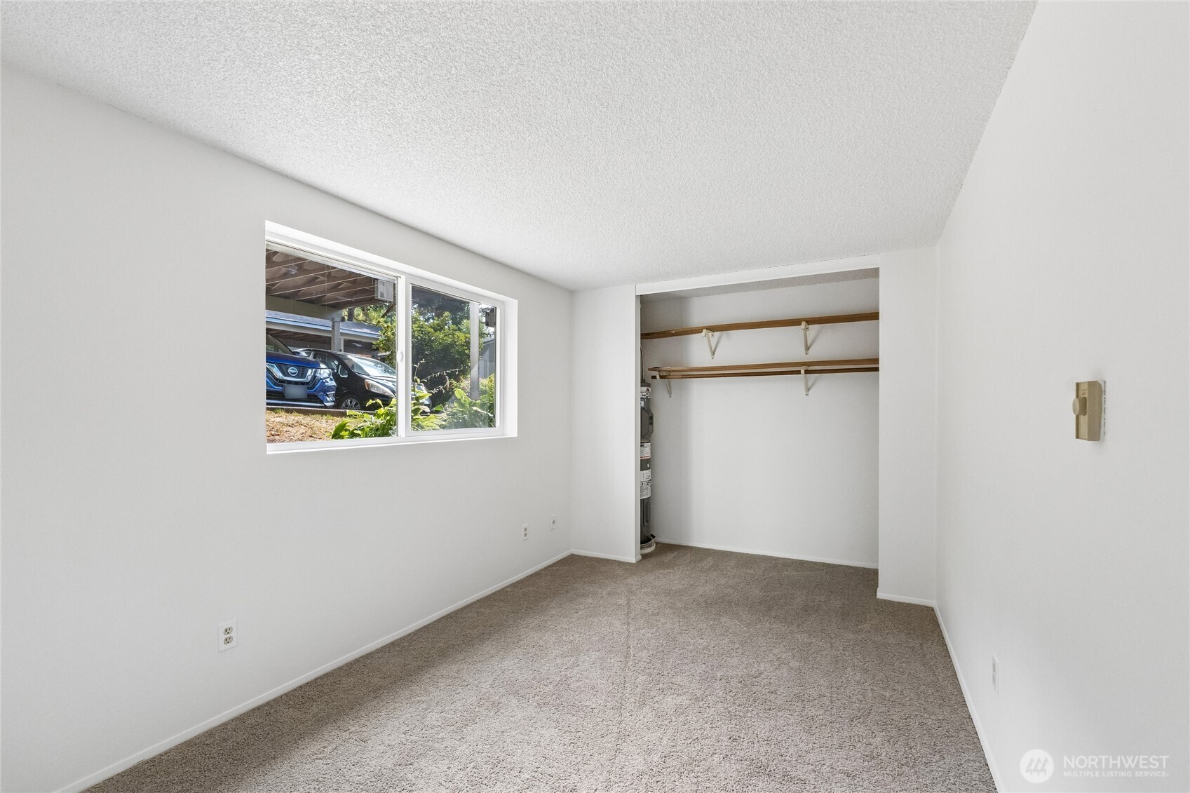 134 116th Street H11 Property Photo 4