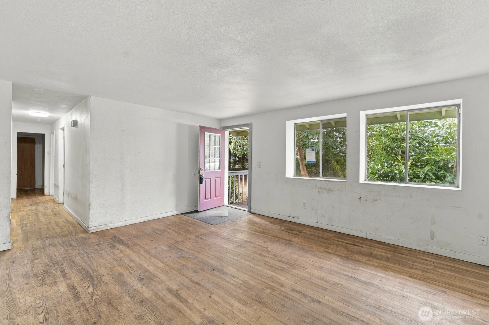404 Edwards St Nw Property Photo 5