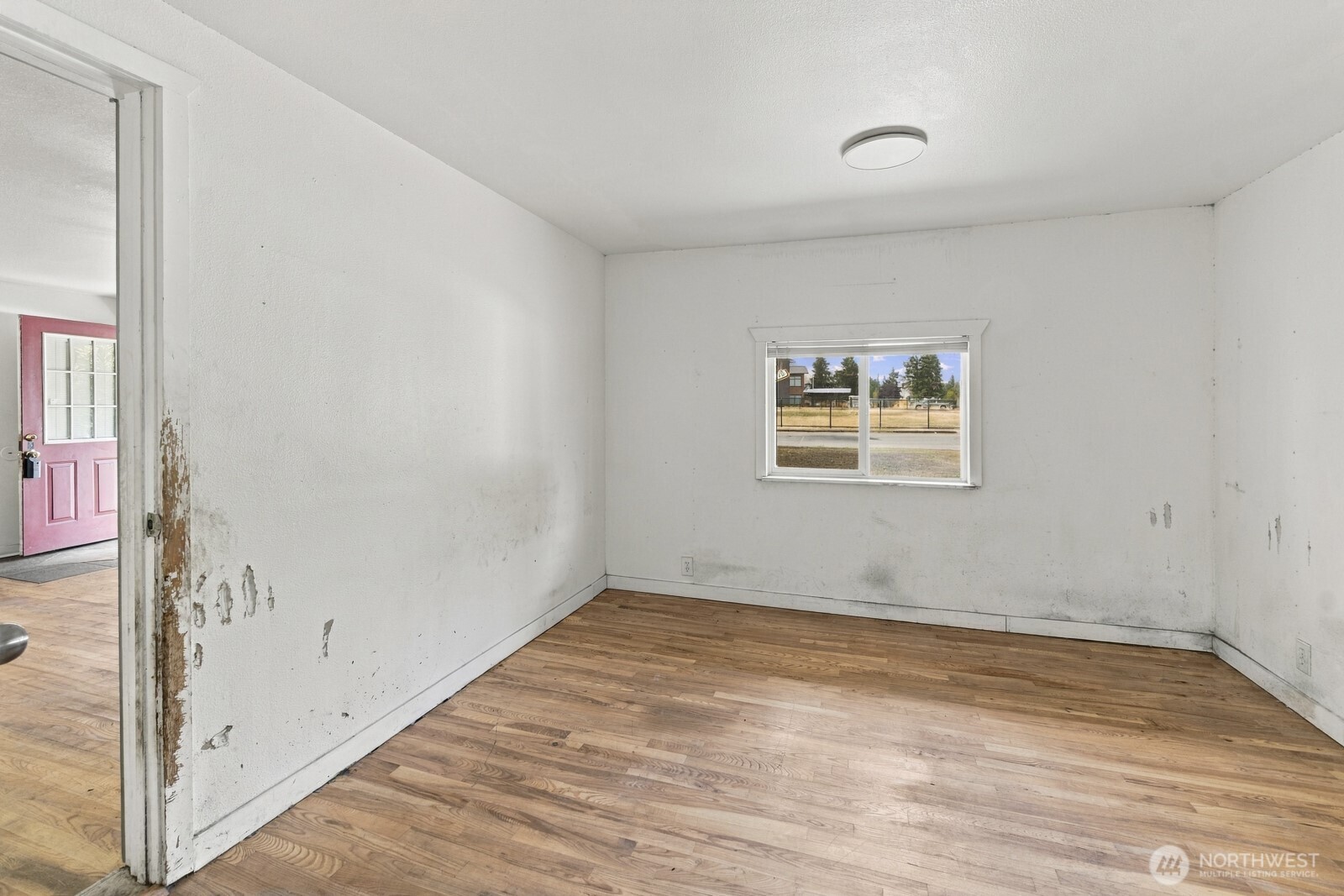 404 Edwards St Nw Property Photo 11
