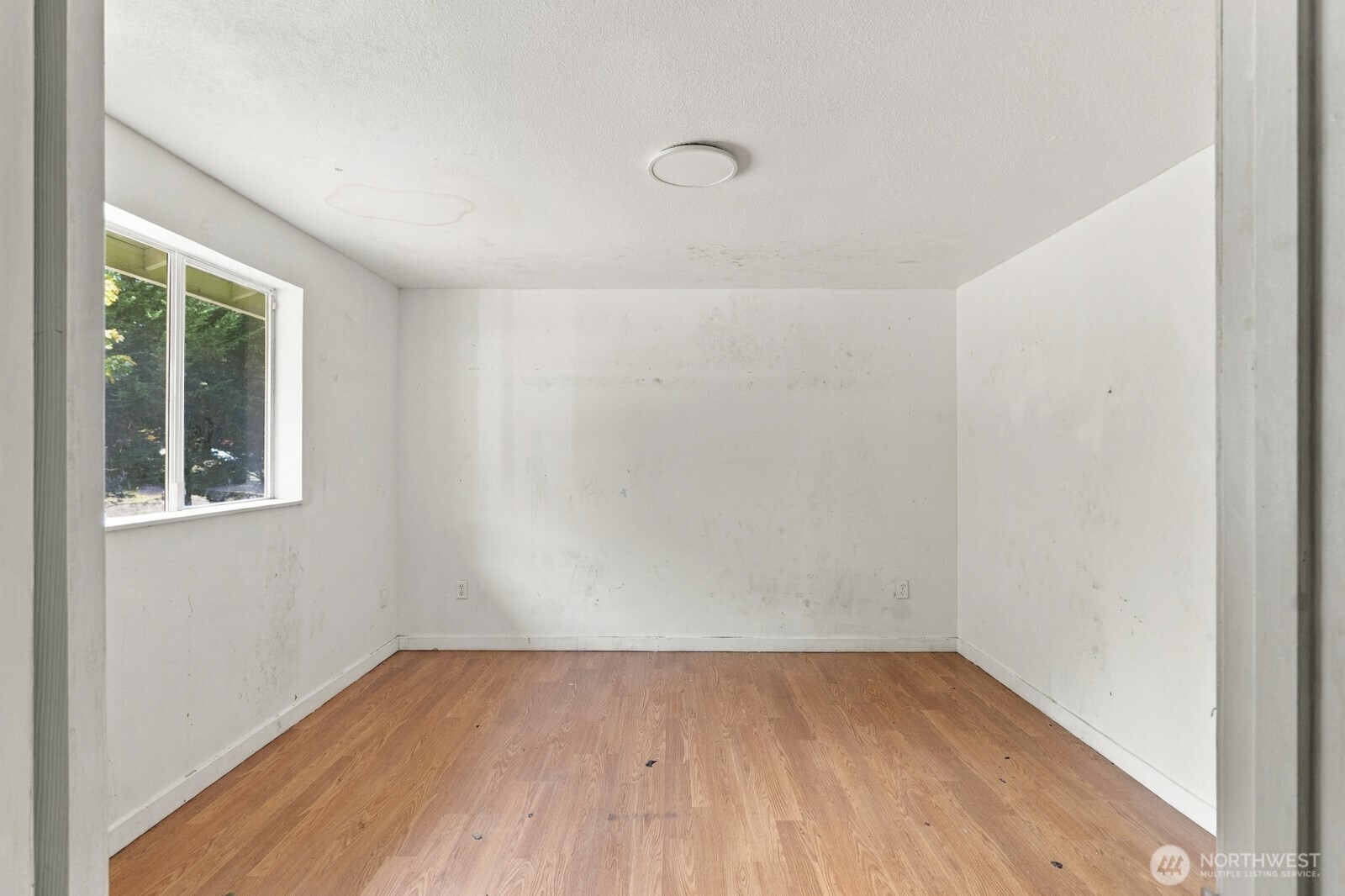 404 Edwards St Nw Property Photo 15