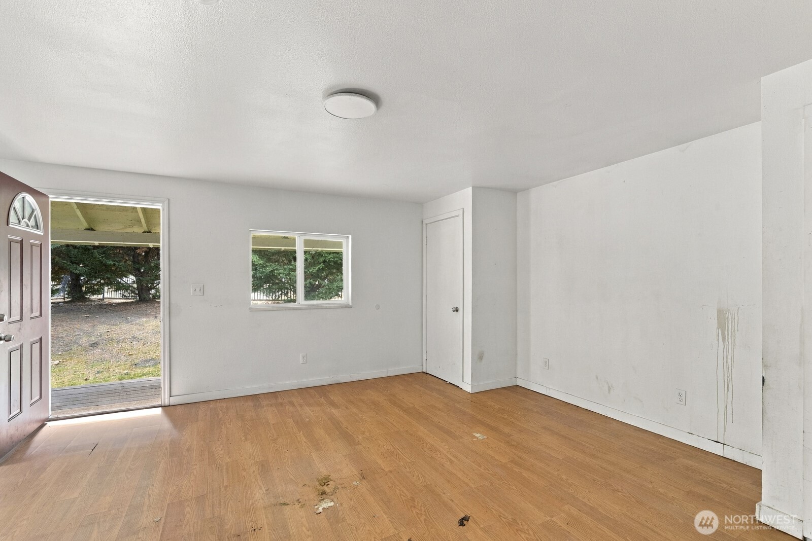404 Edwards St Nw Property Photo 19