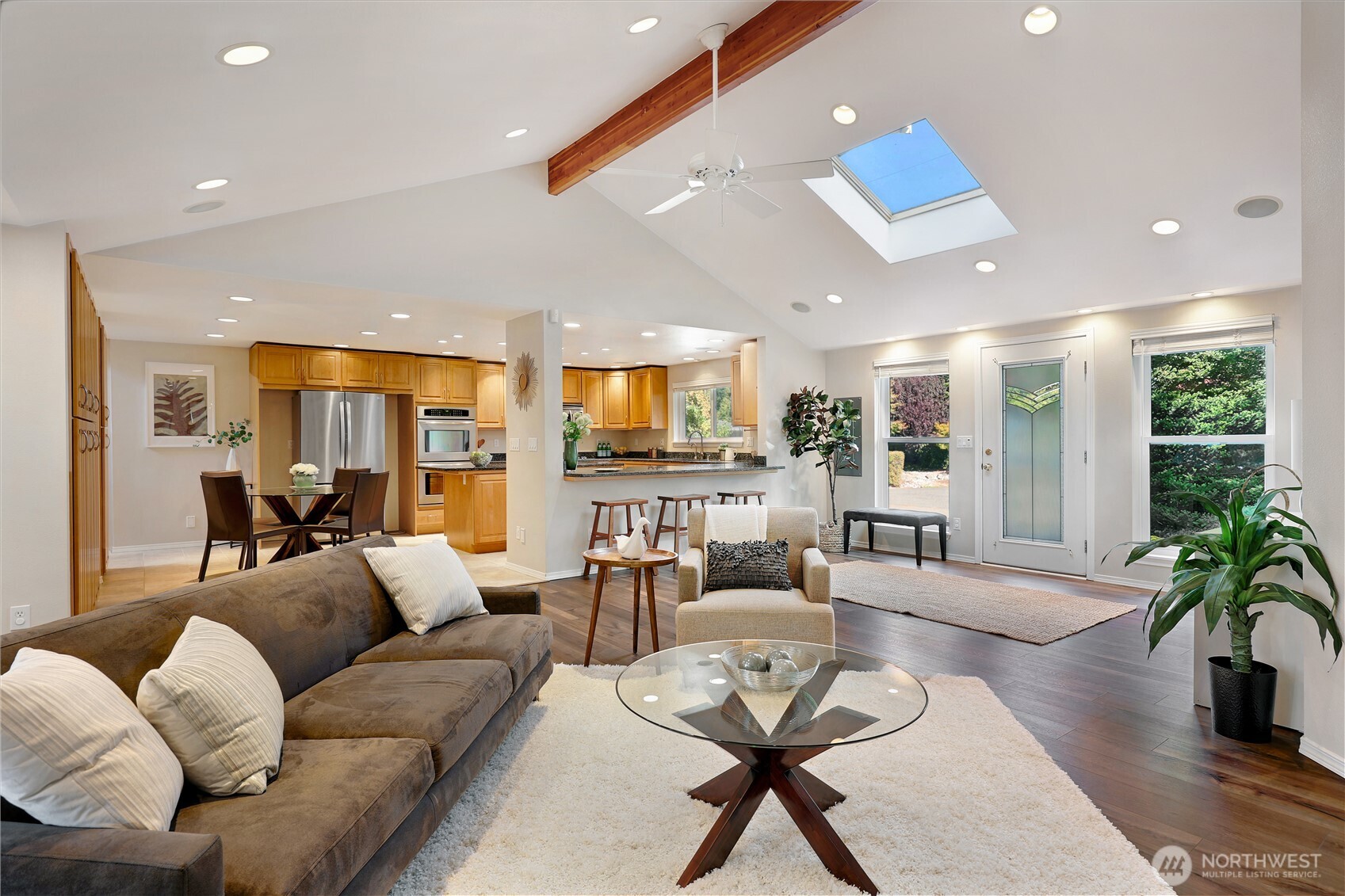 19012 78th Place Property Photo 10