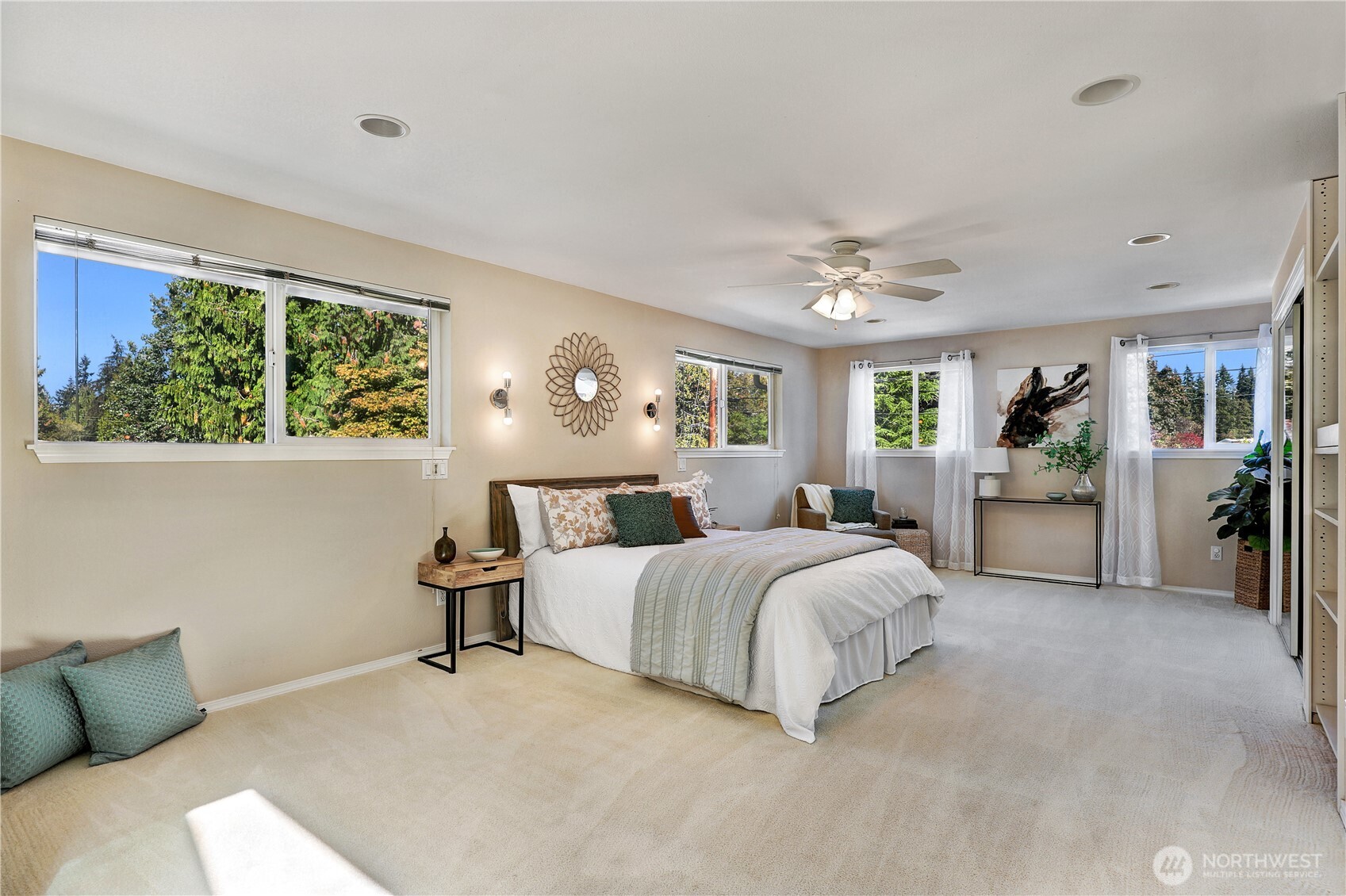 19012 78th Place Property Photo 19