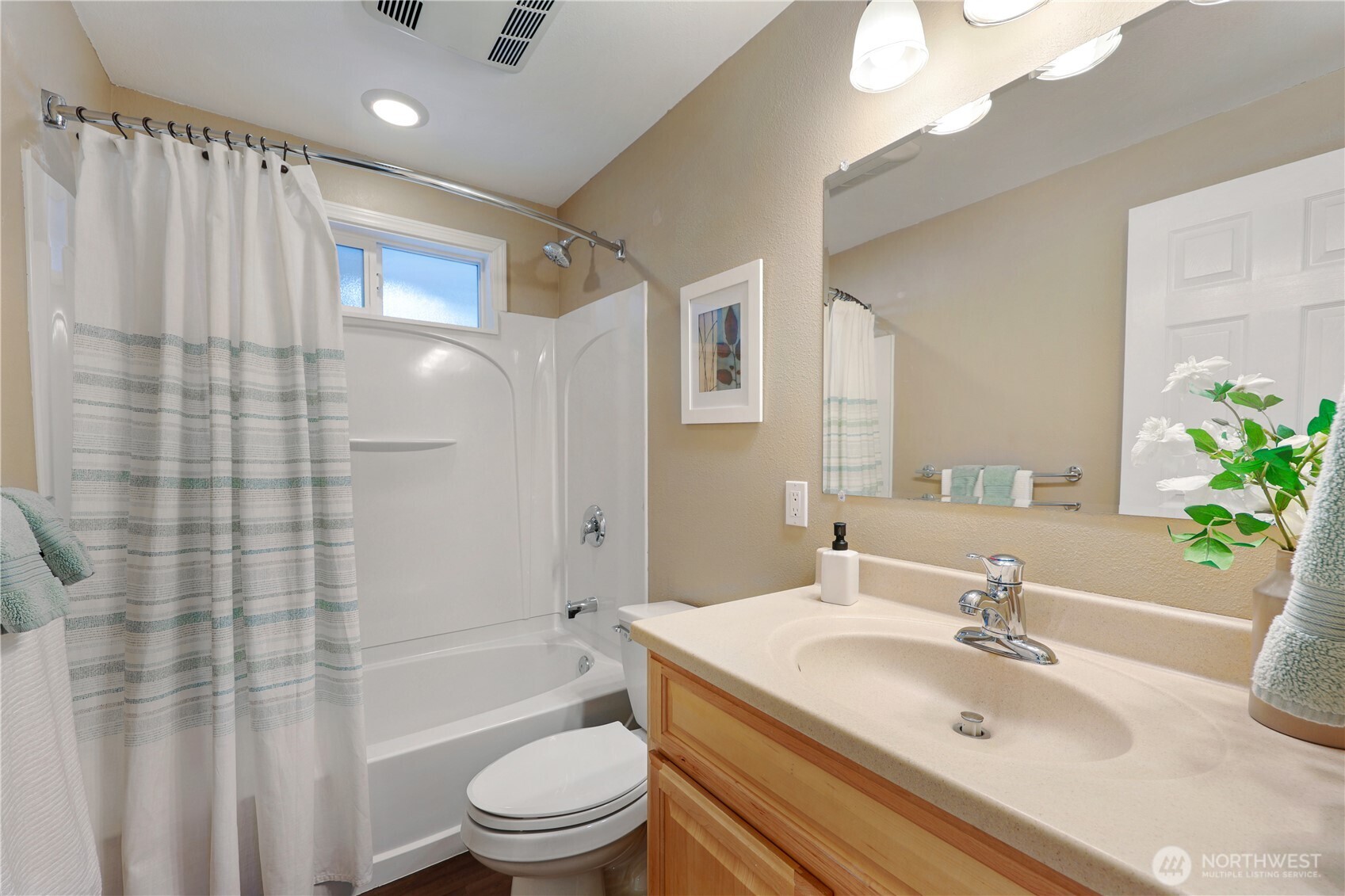 19012 78th Place Property Photo 27
