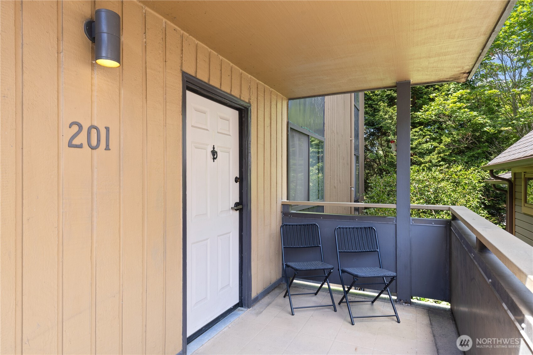 163 Etruria Street Property Photo 4