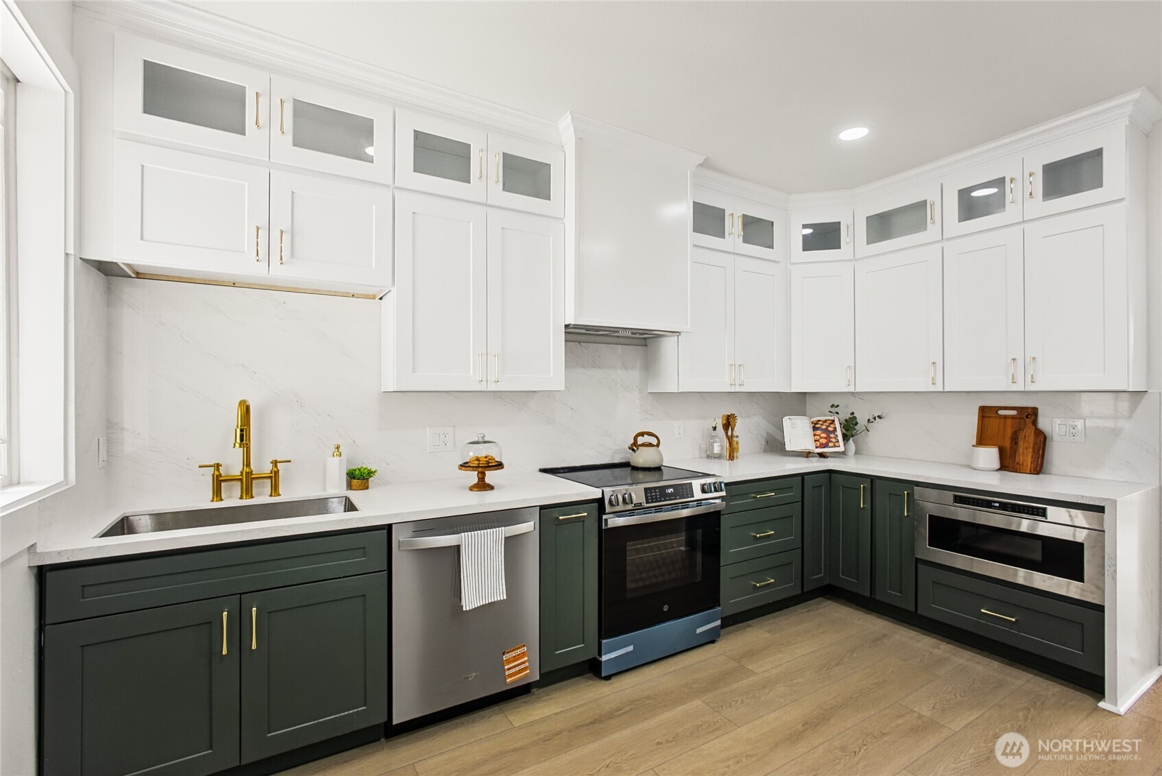 306 N J Street Property Photo 15