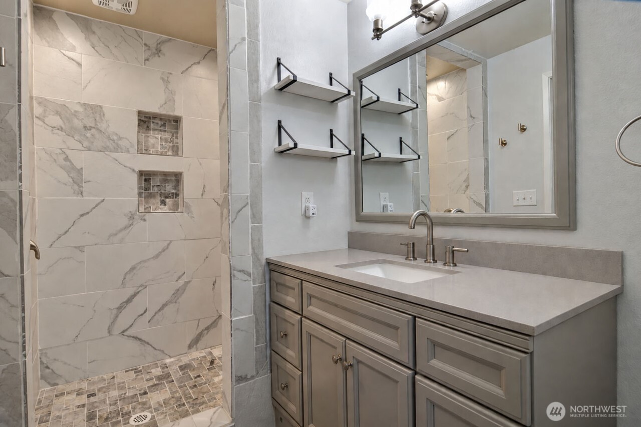 1511 N James Street Property Photo 12