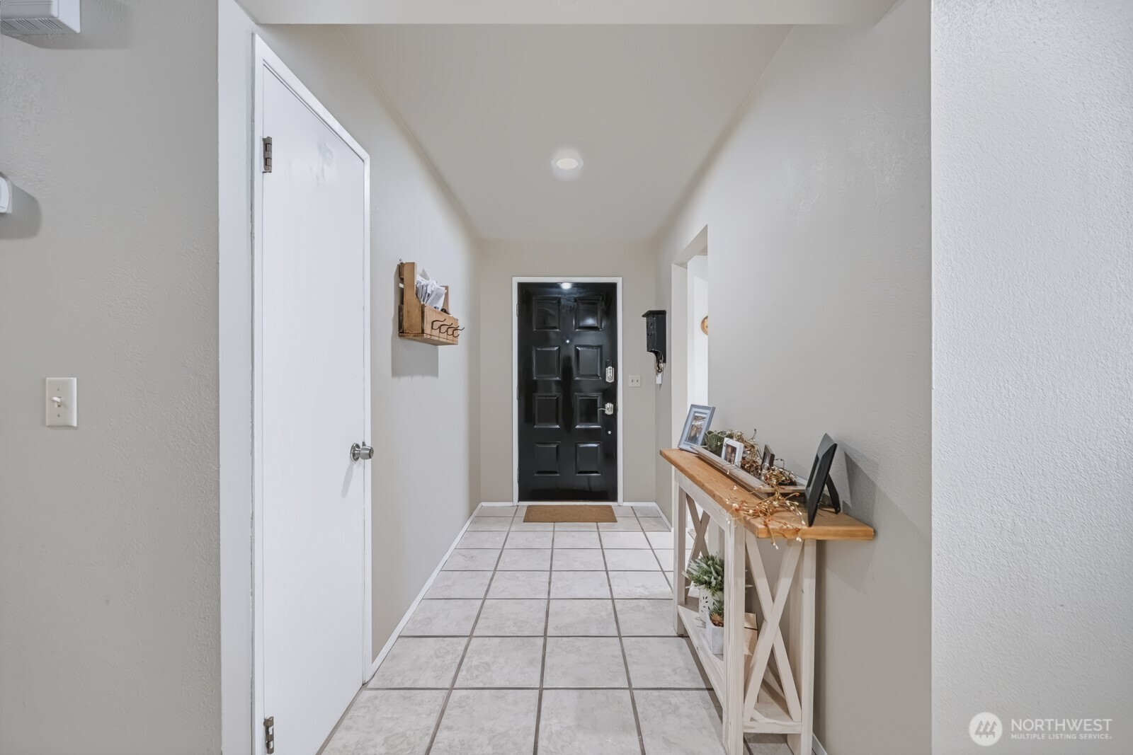 2512 W Marina Drive 6 Property Photo 14
