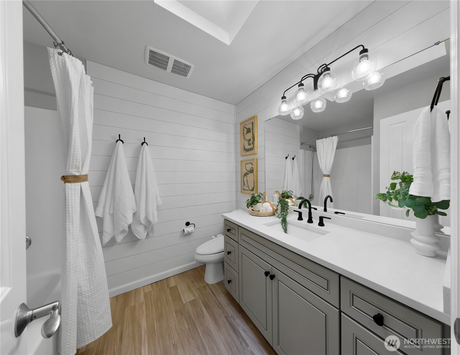 6424 E Crest View Loop Property Photo 24