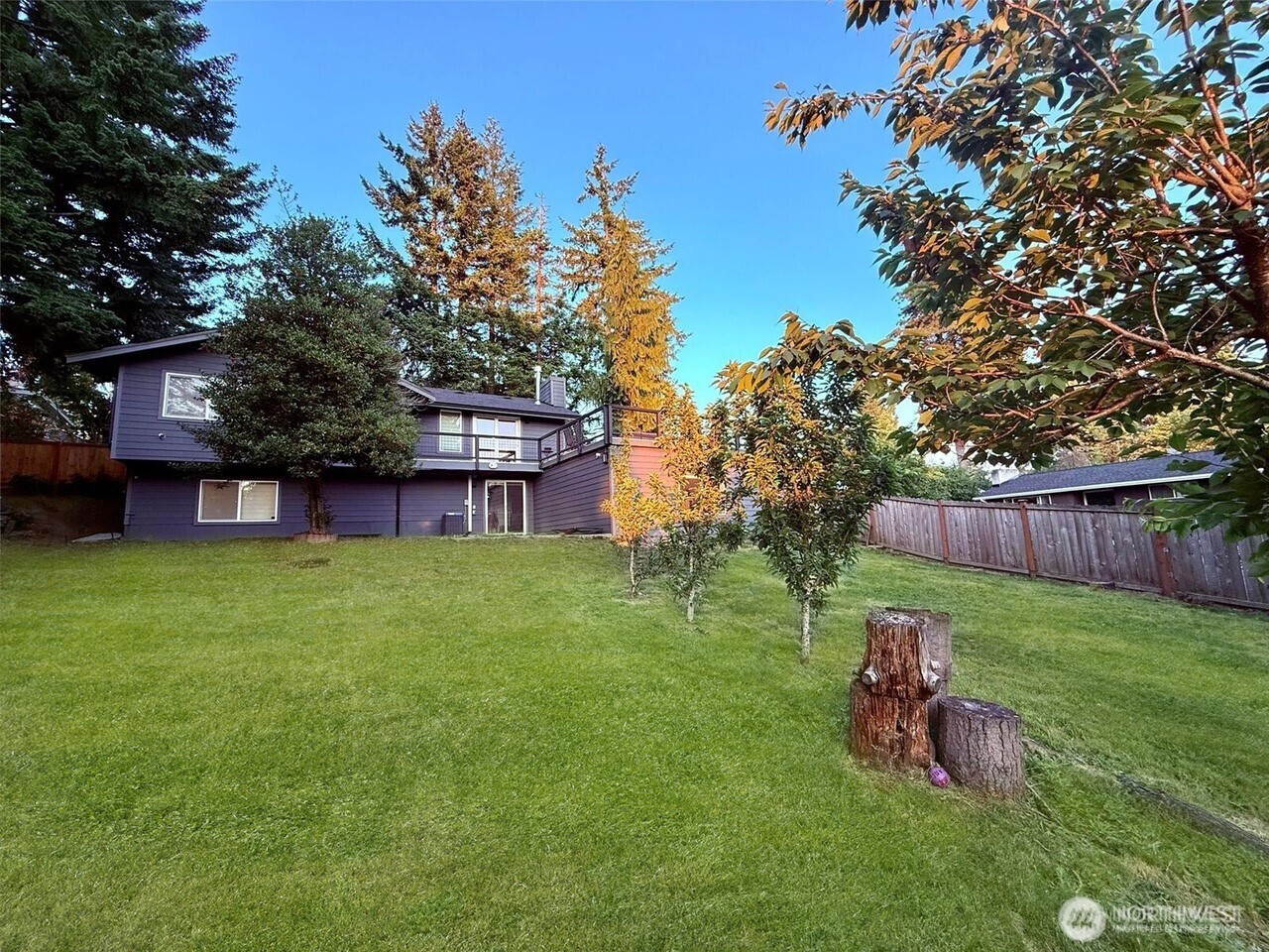 2000 NE 27th Street Property Photo 1