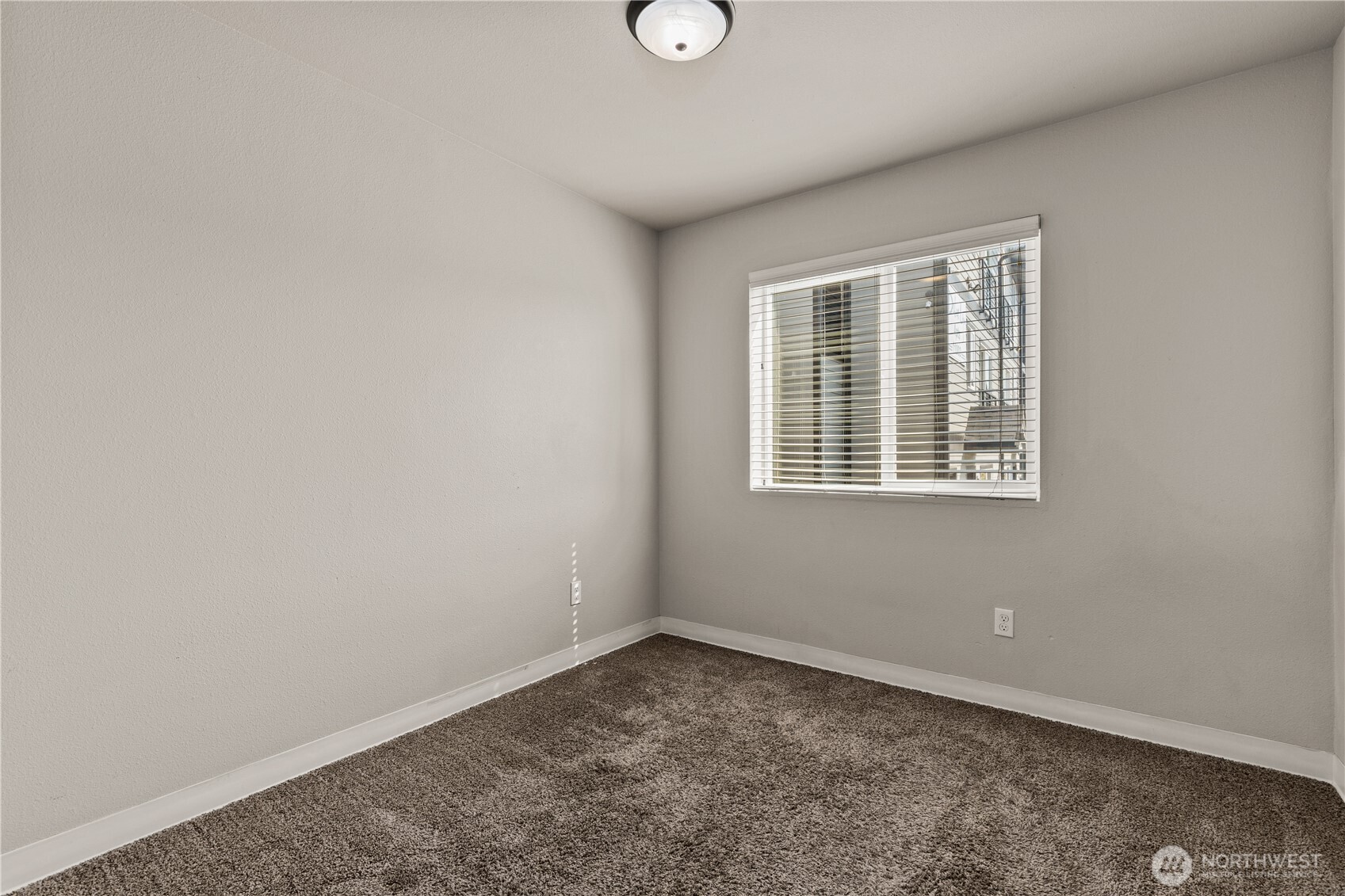 10790 16th Avenue Property Photo 5