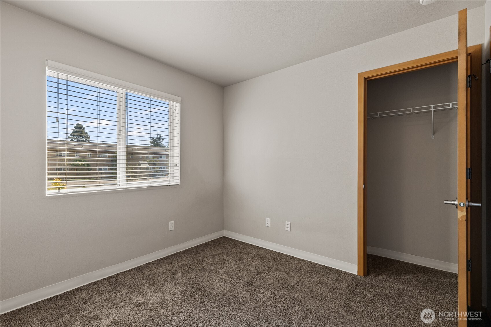 10790 16th Avenue Property Photo 6
