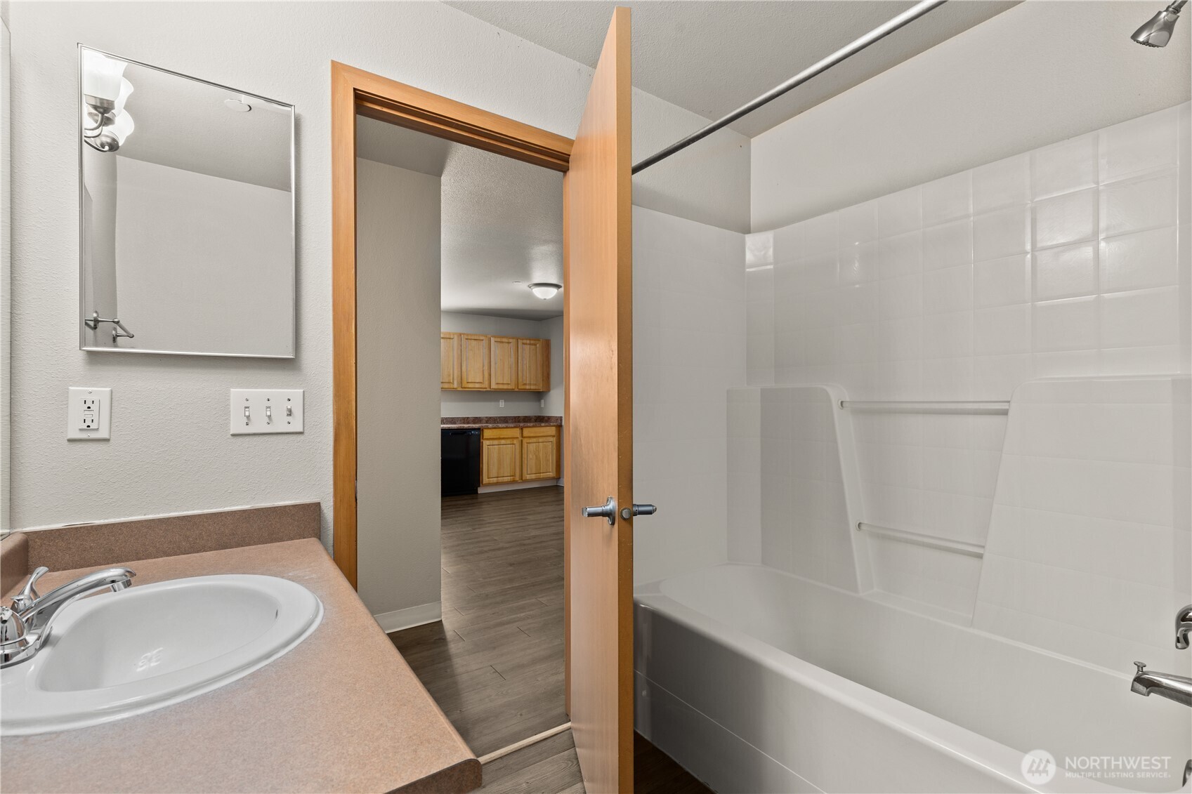 10790 16th Avenue Property Photo 9
