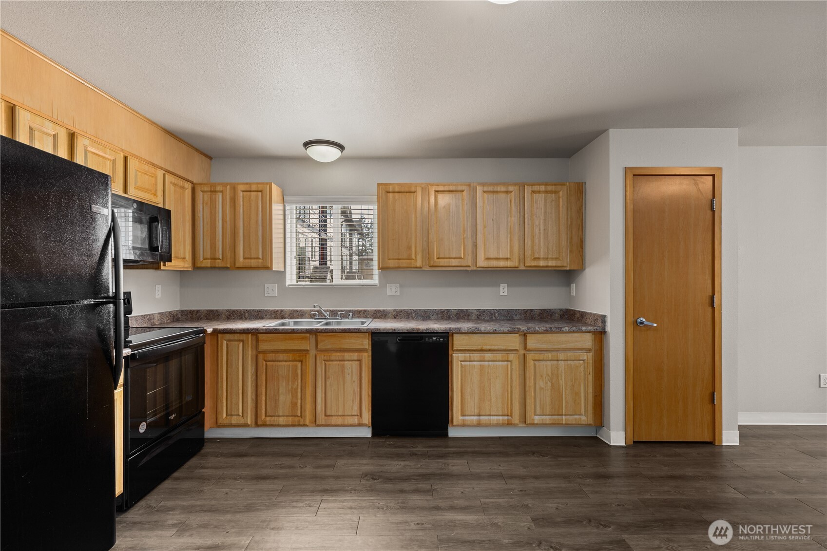 10790 16th Avenue Property Photo 11