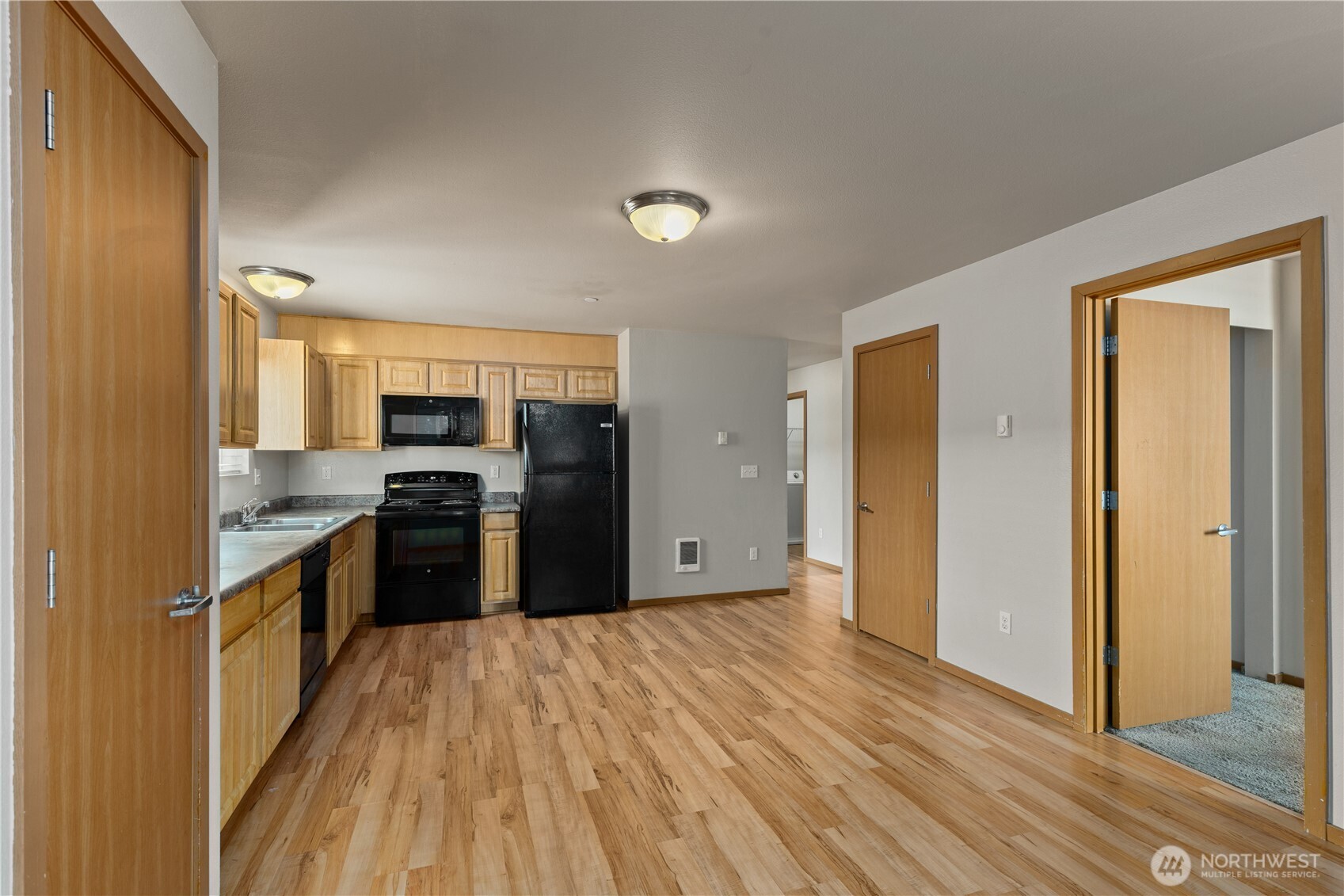 10790 16th Avenue Property Photo 28