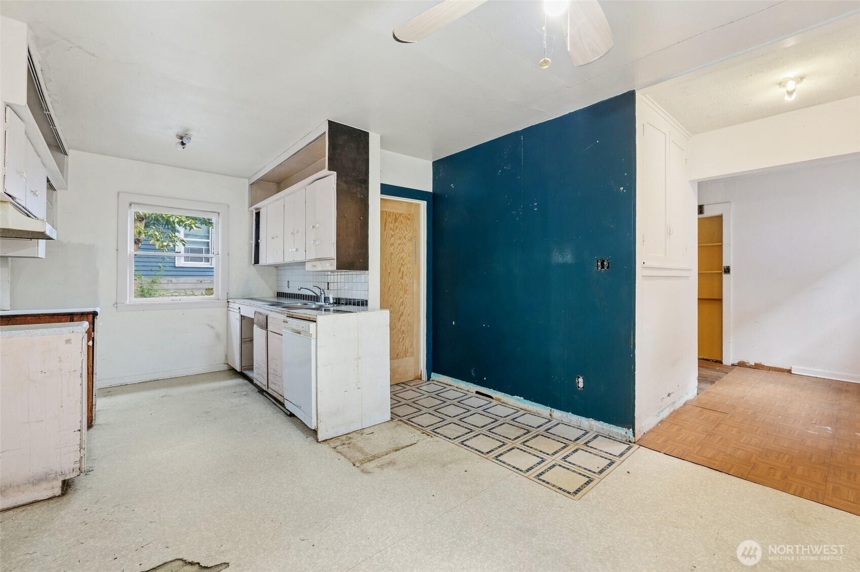 3831 Bagley Avenue Property Photo 5