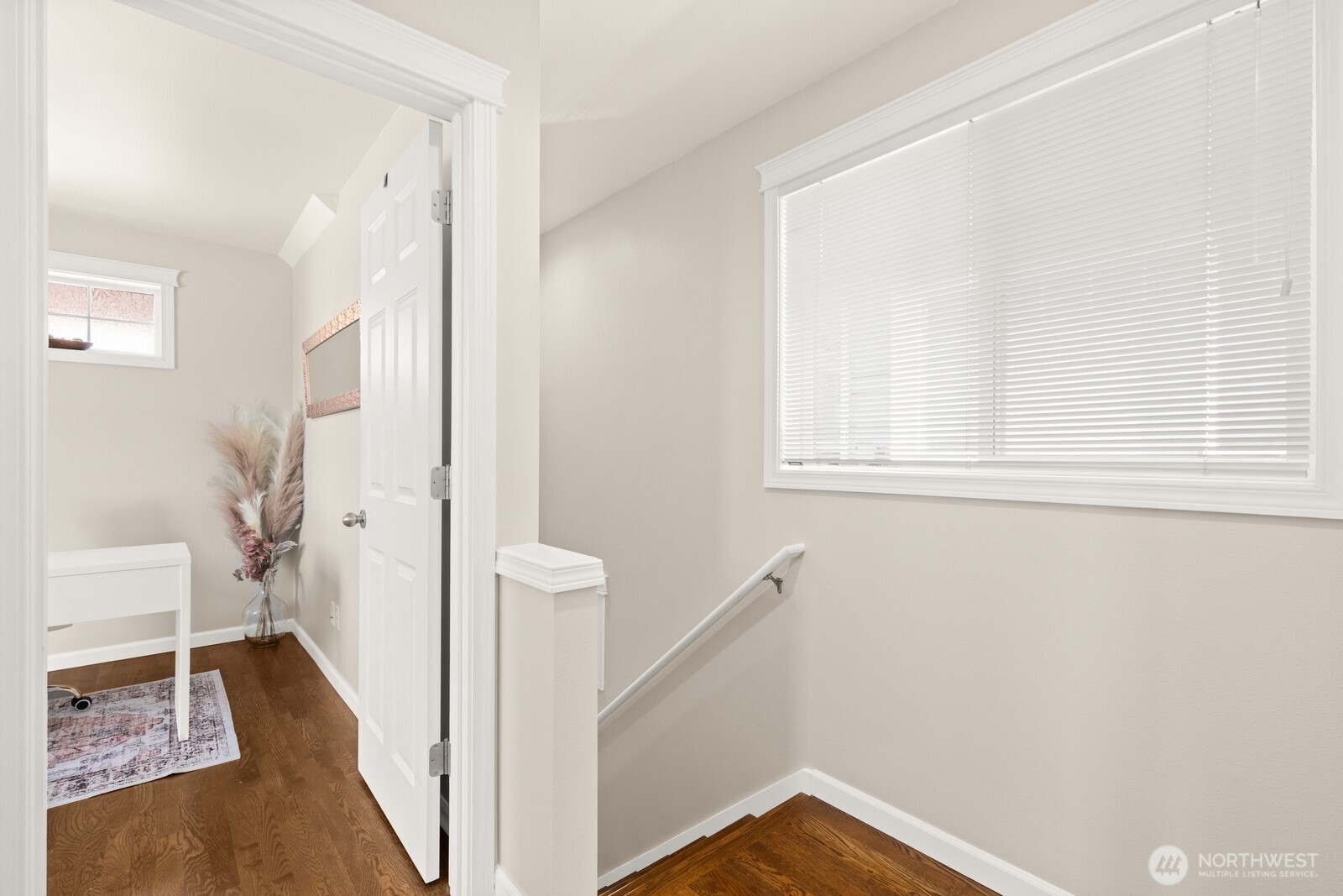 7110 California Avenue Property Photo 19