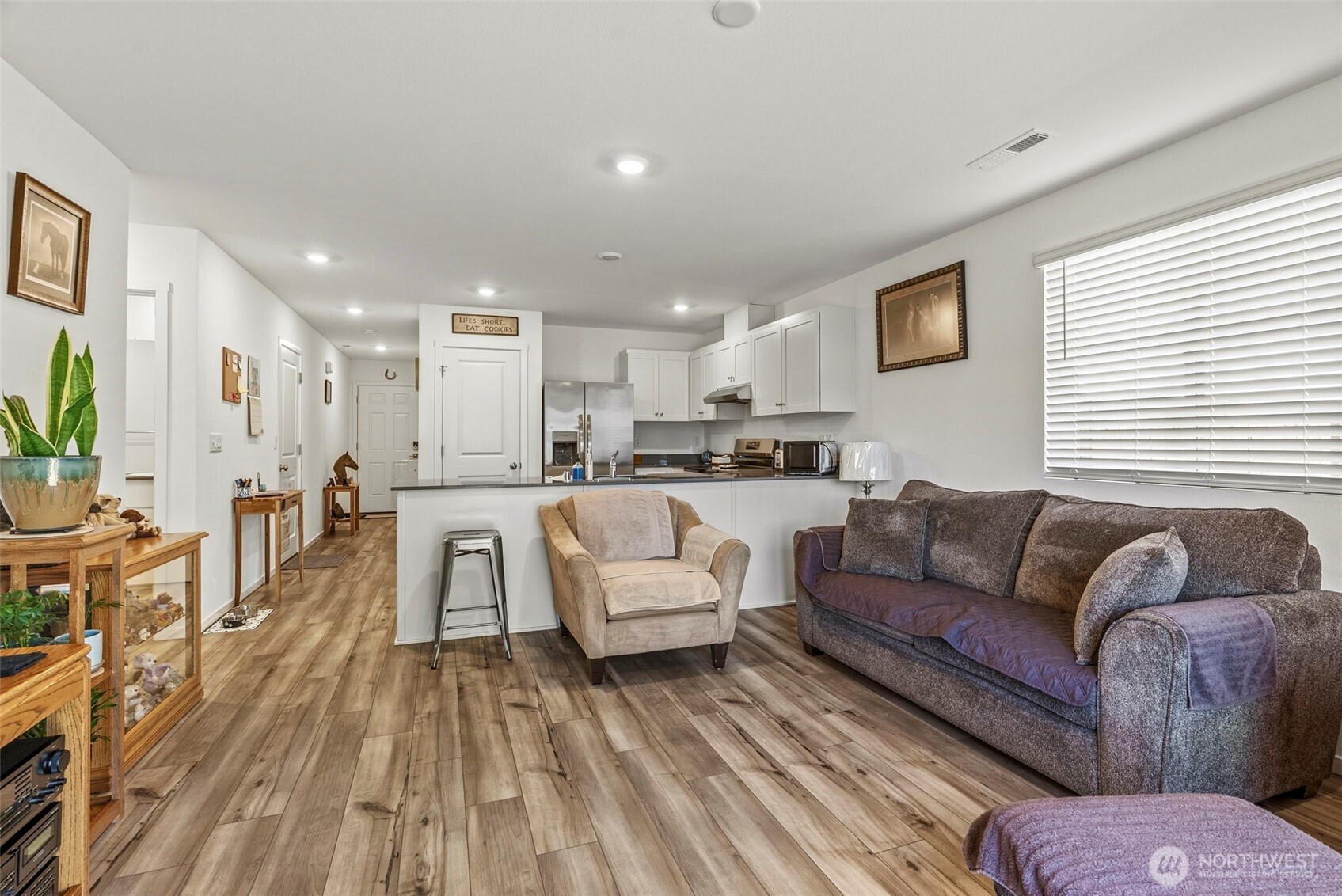 2051 Kayla Court Property Photo 10