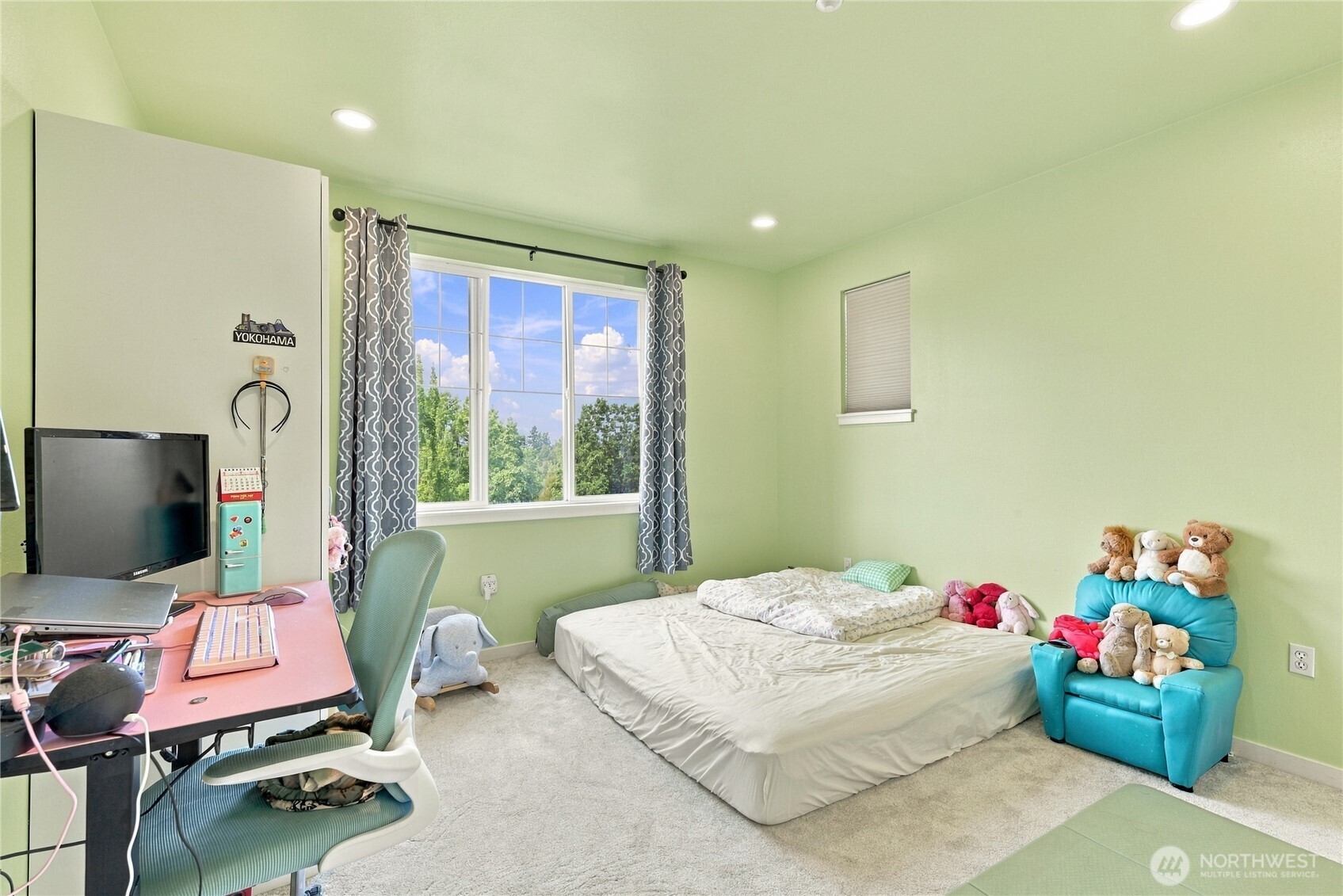 1601 Ne Katsura Street 101 Property Photo 29
