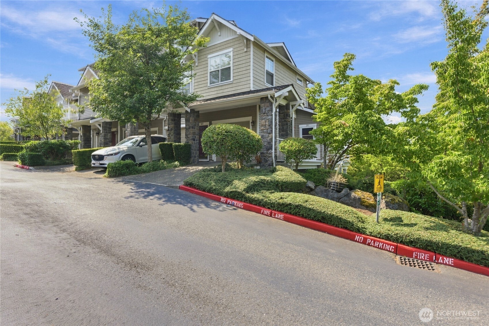 1601 Ne Katsura Street 101 Property Photo 33