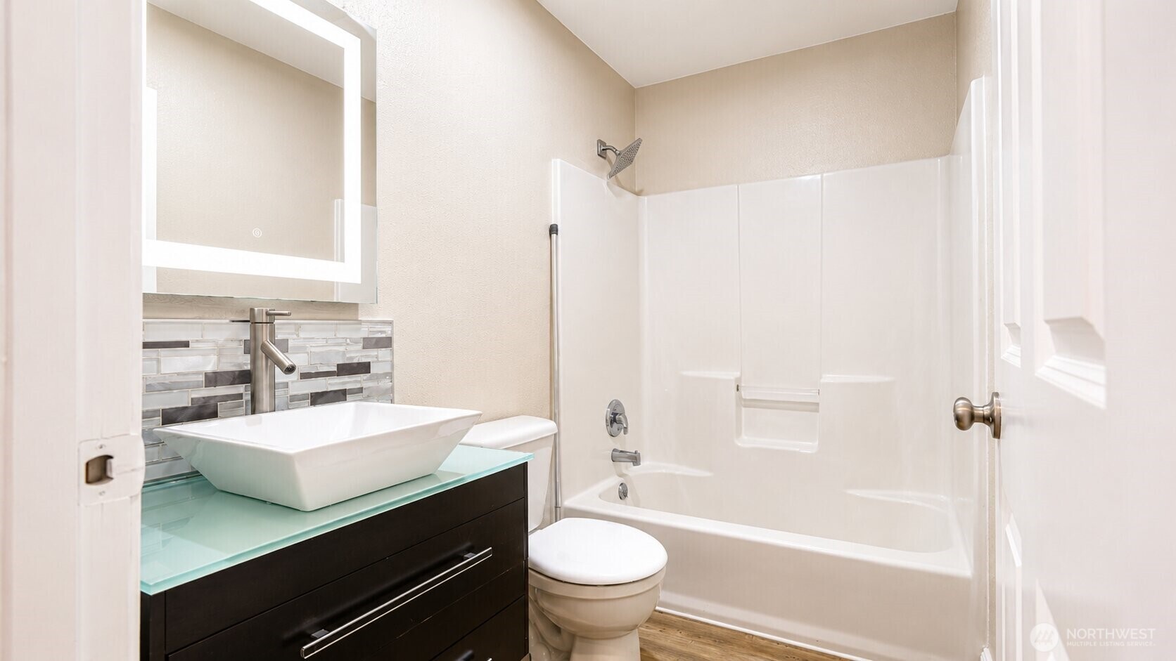 13367 Ambaum Boulevard Property Photo 24