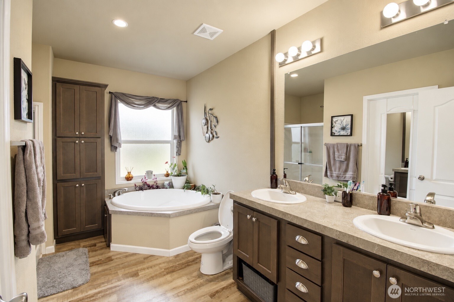 163 Apple Tree Lane Property Photo 16