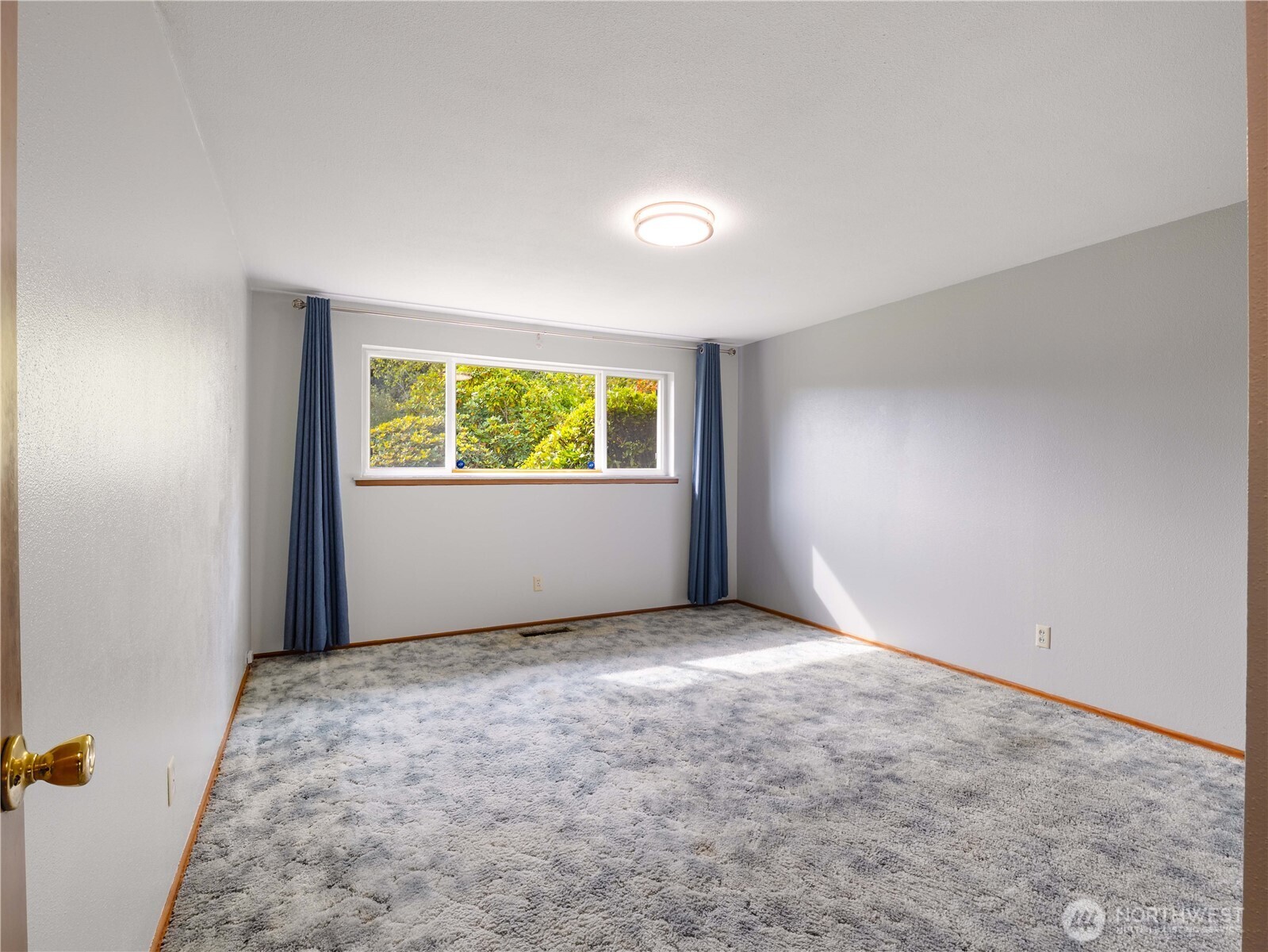 2404 S 360th Street Property Photo 24
