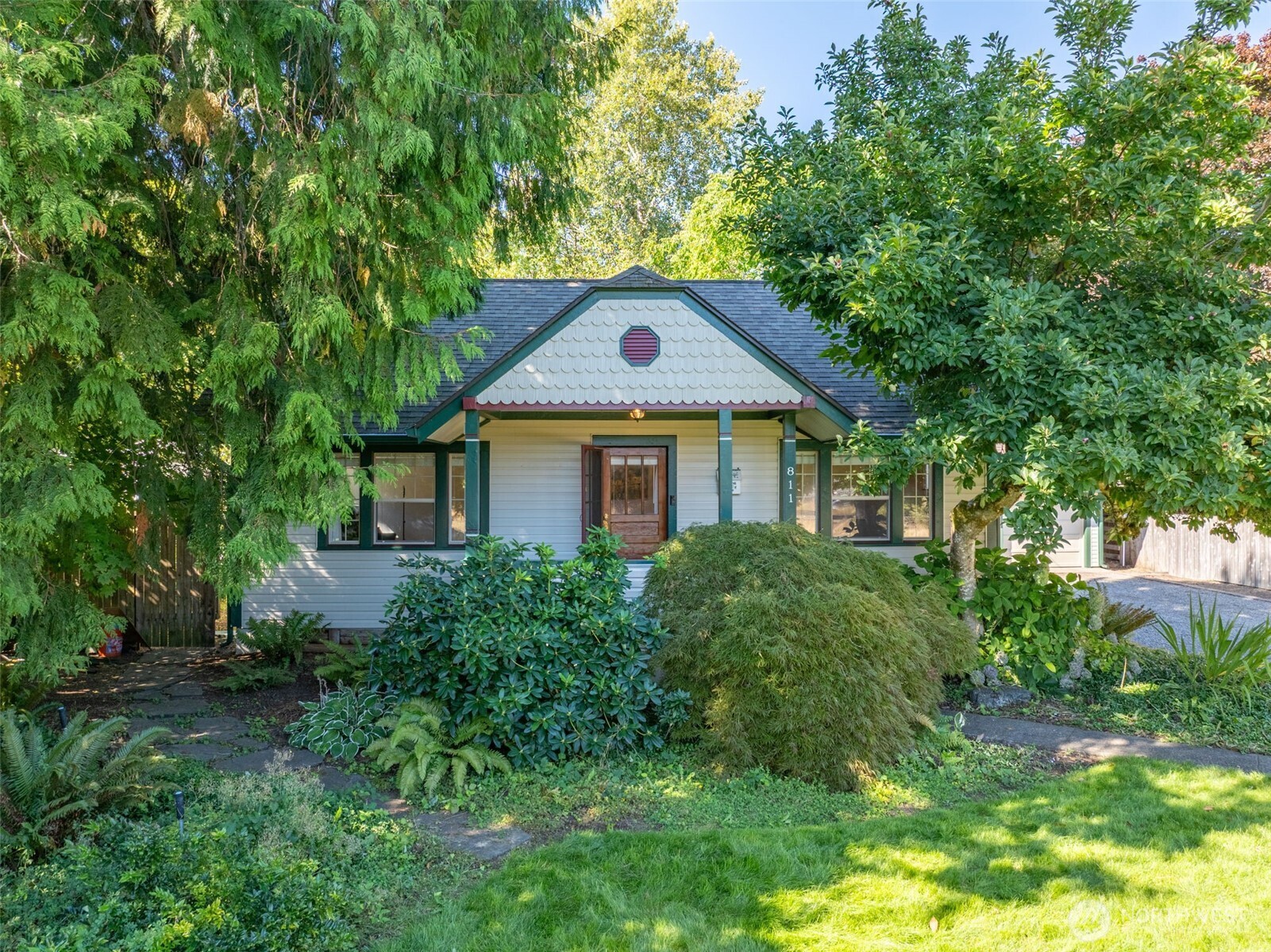 811 Euclid Way Property Photo 1