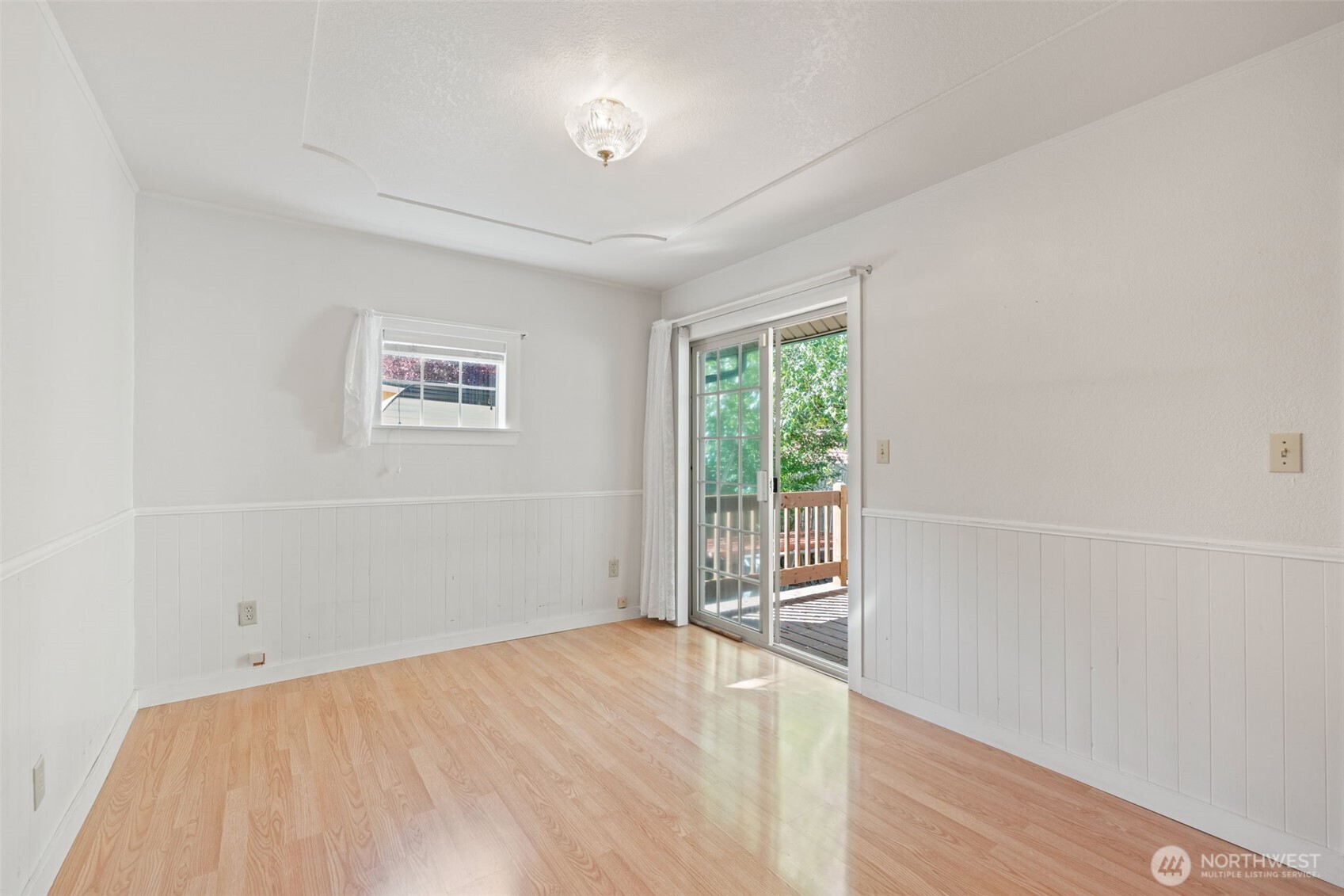 811 Euclid Way Property Photo 13