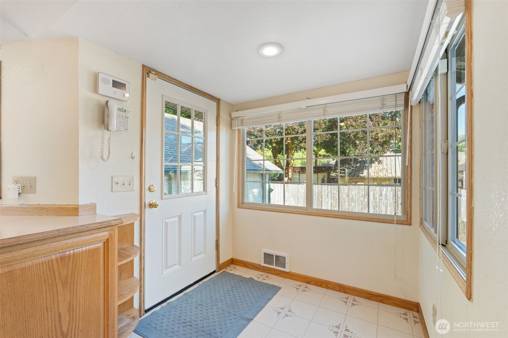 811 Euclid Way Property Photo 15